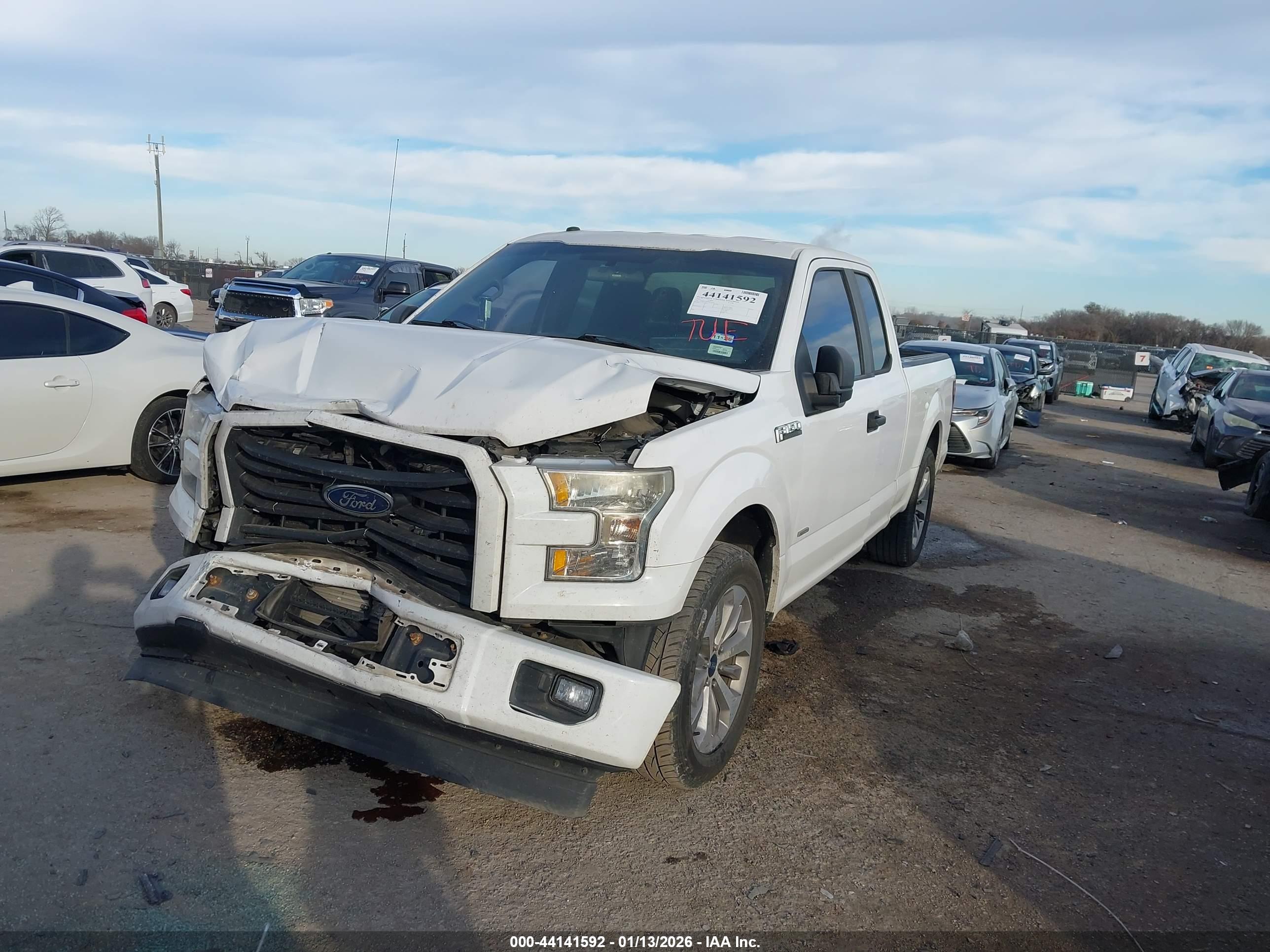 FORD F-150 image 2