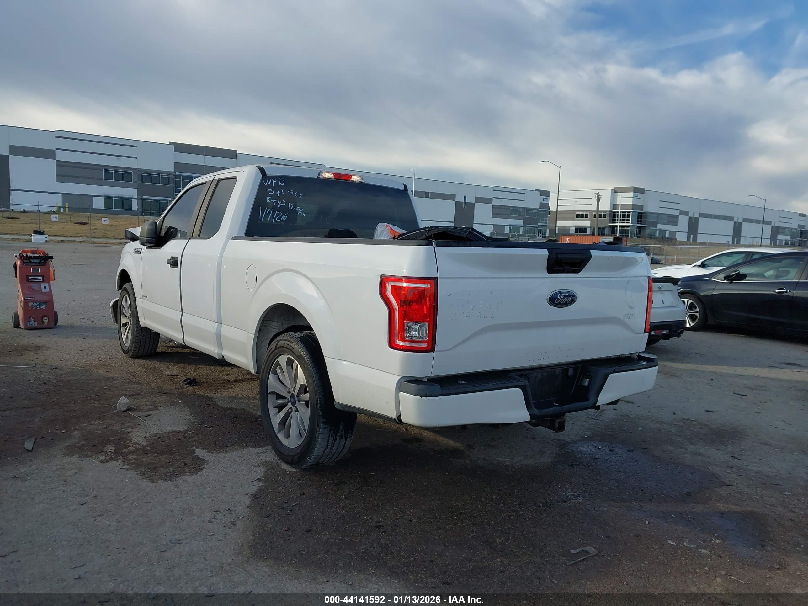 FORD F-150 image 3