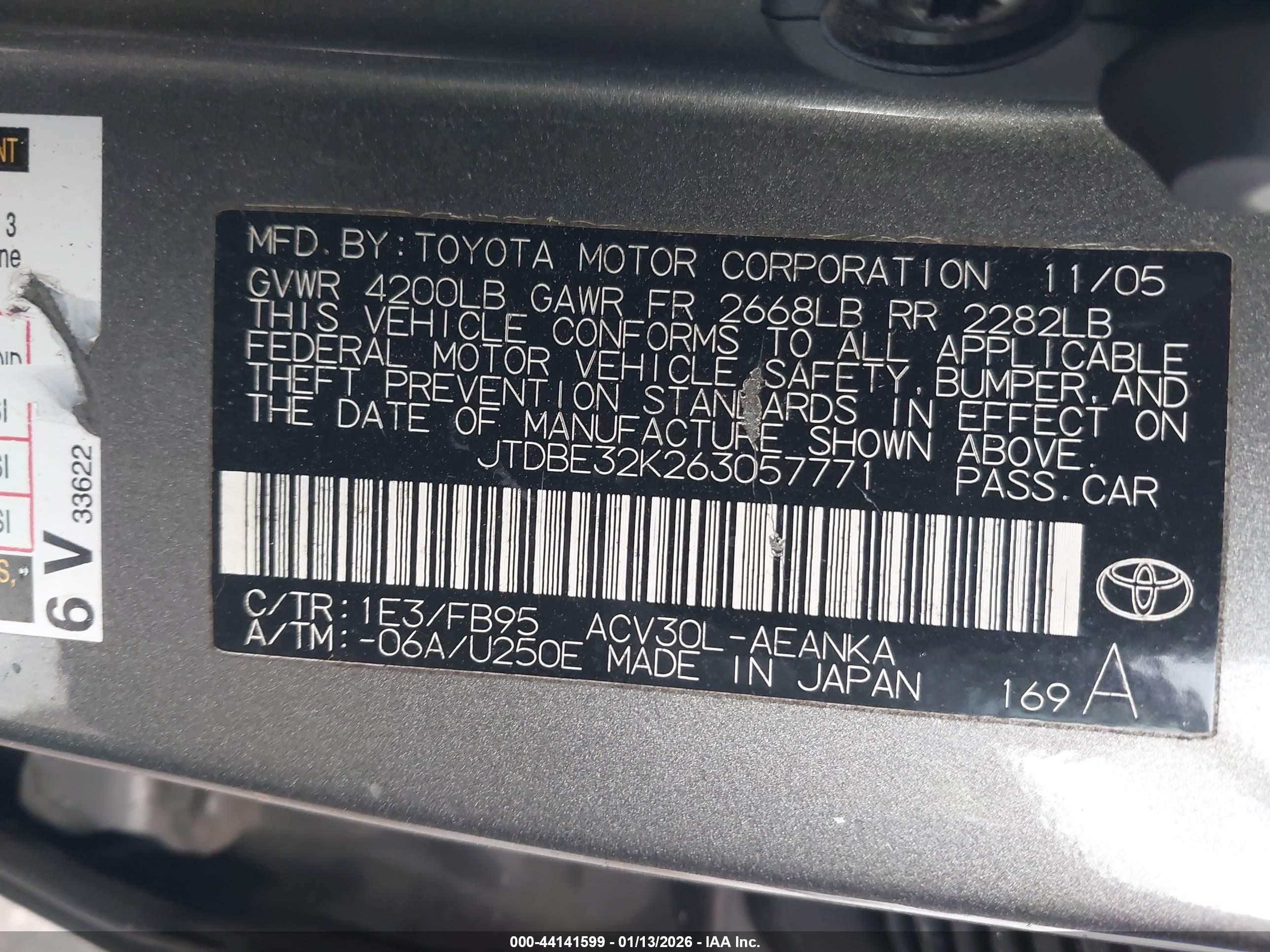 TOYOTA CAMRY image 9