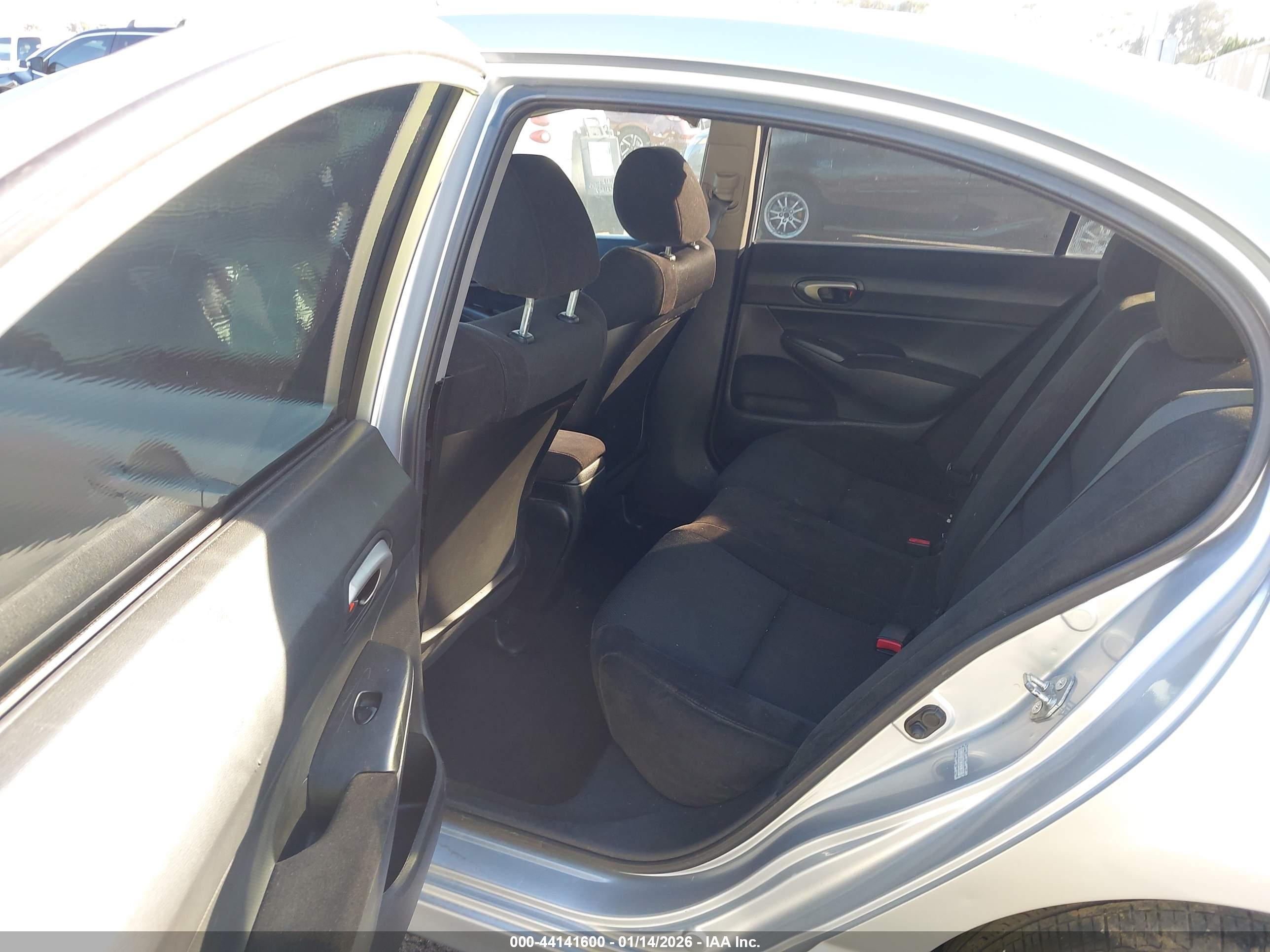 HONDA CIVIC image 8