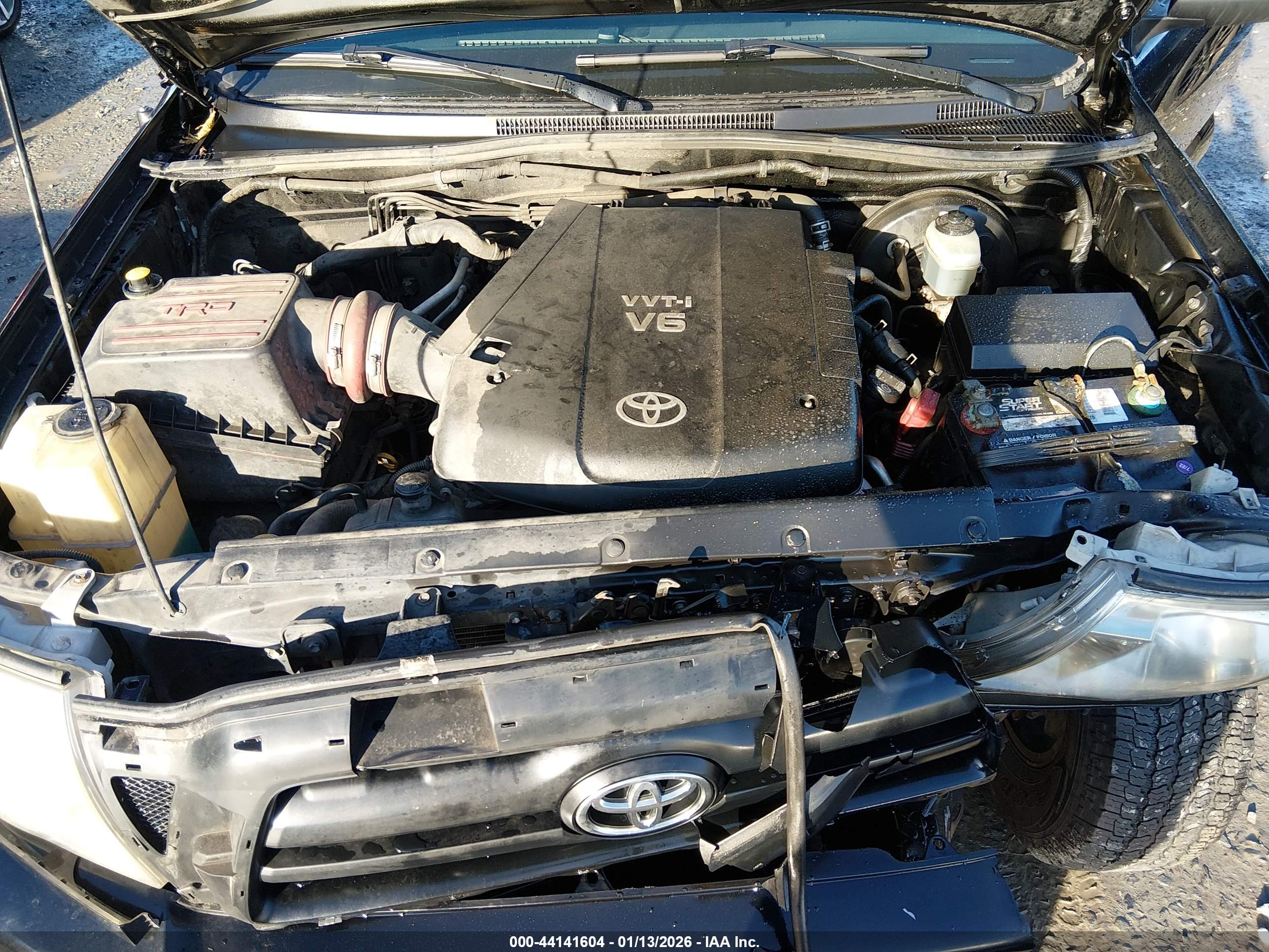 TOYOTA TACOMA image 10