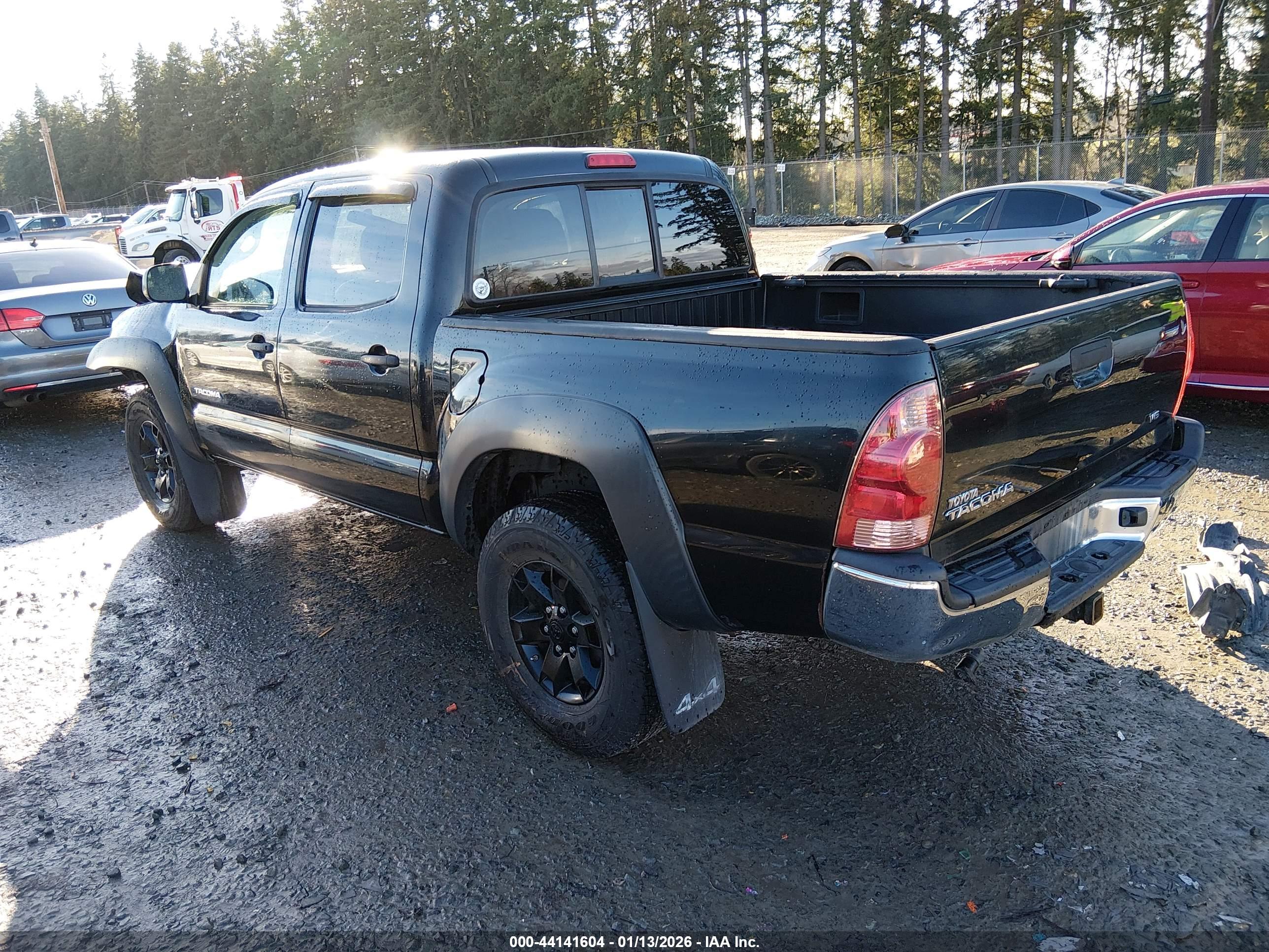 TOYOTA TACOMA image 3