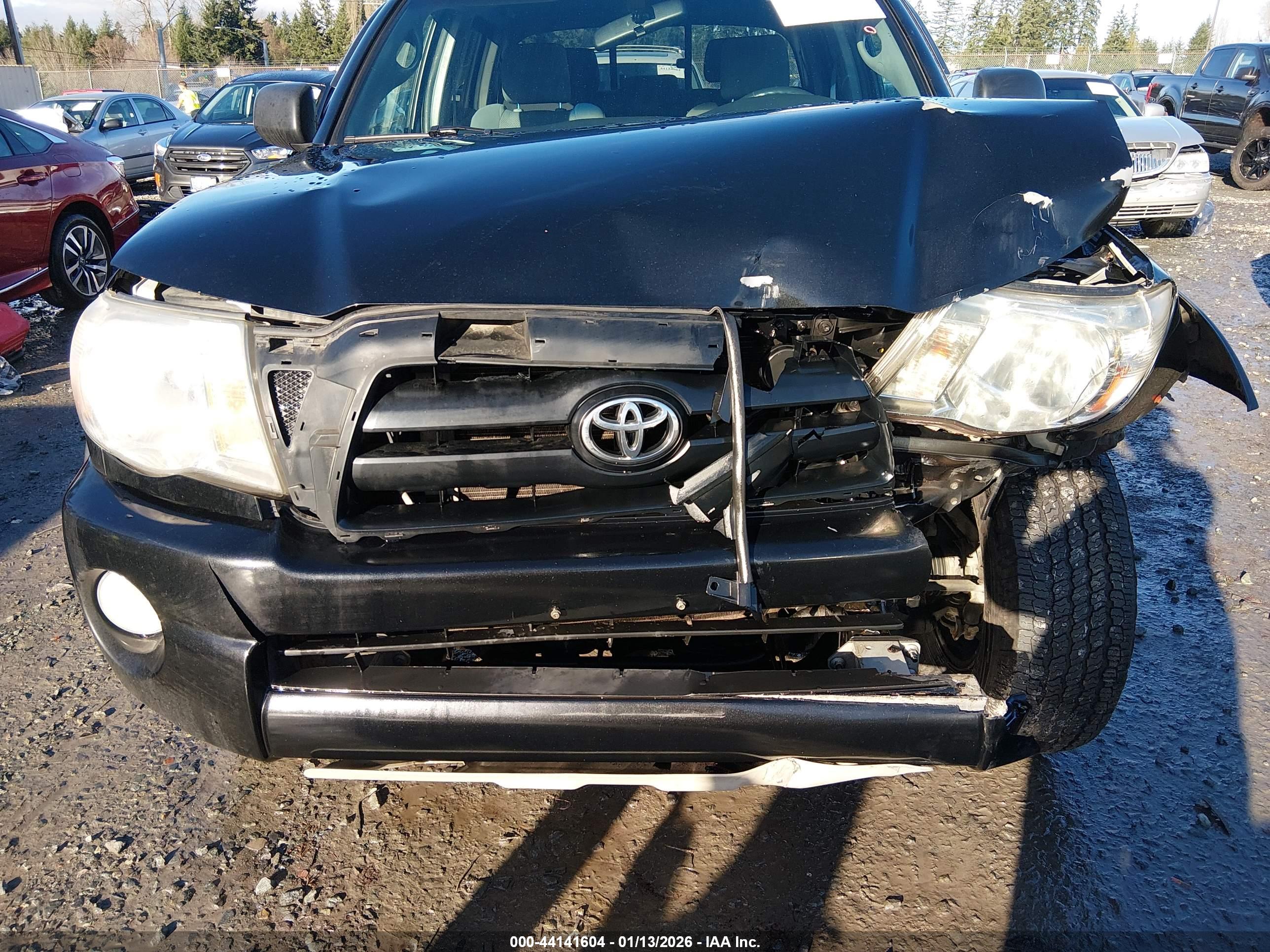 TOYOTA TACOMA image 6