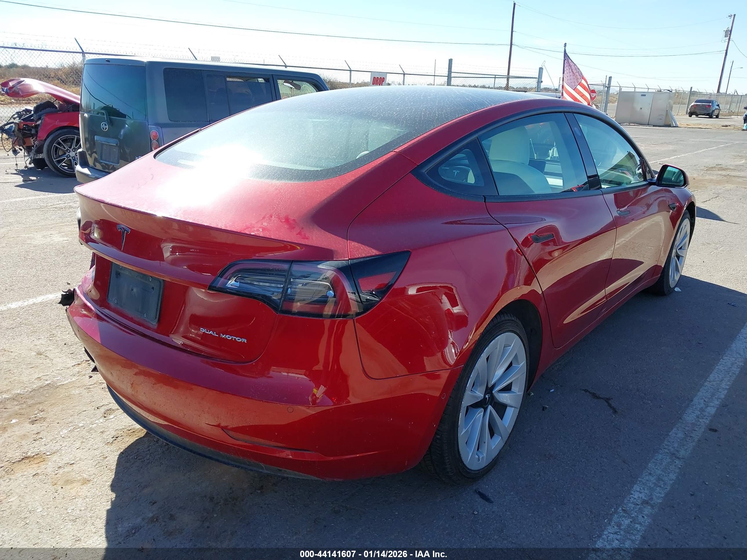 TESLA MODEL image 4