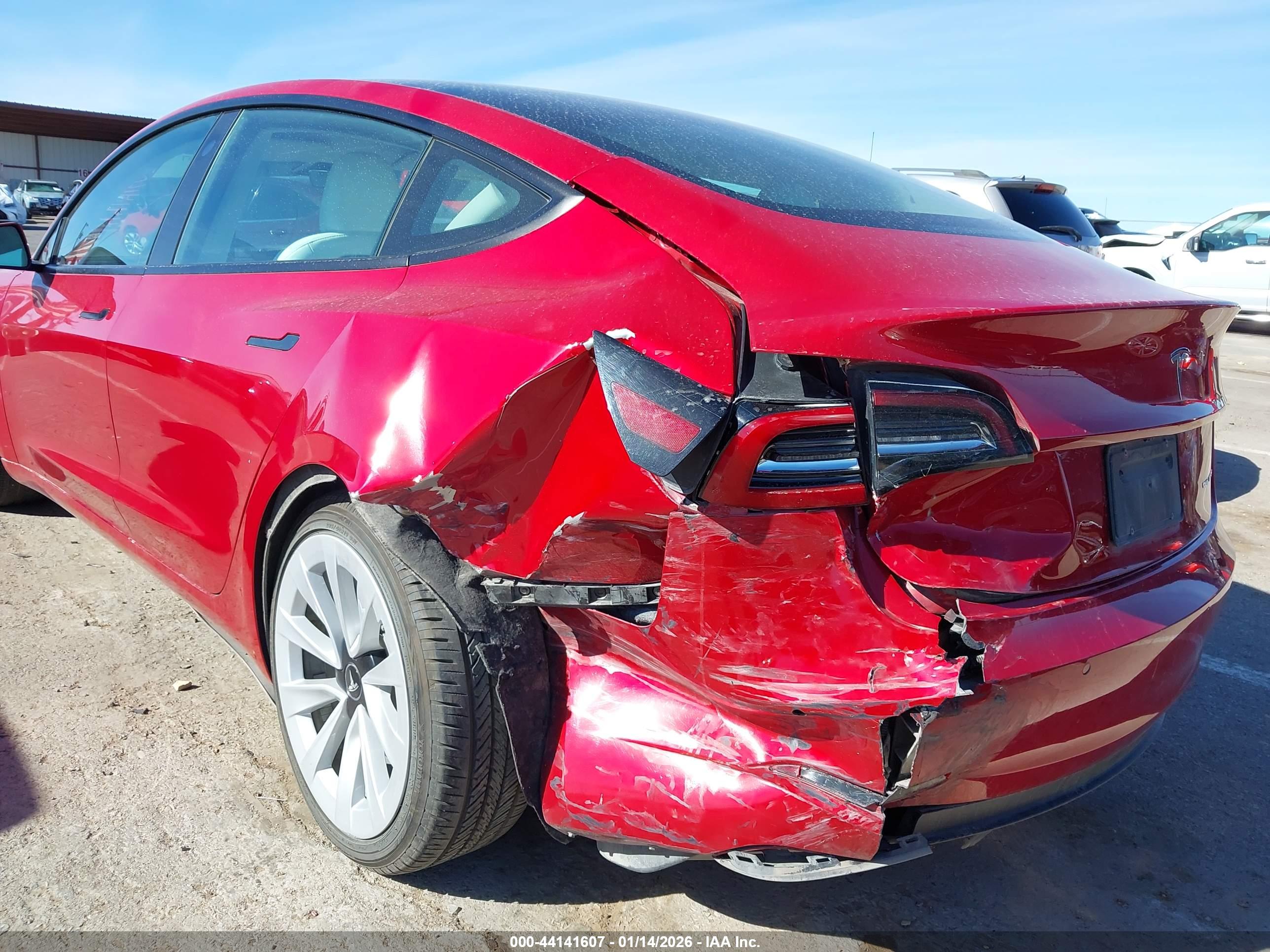 TESLA MODEL image 6
