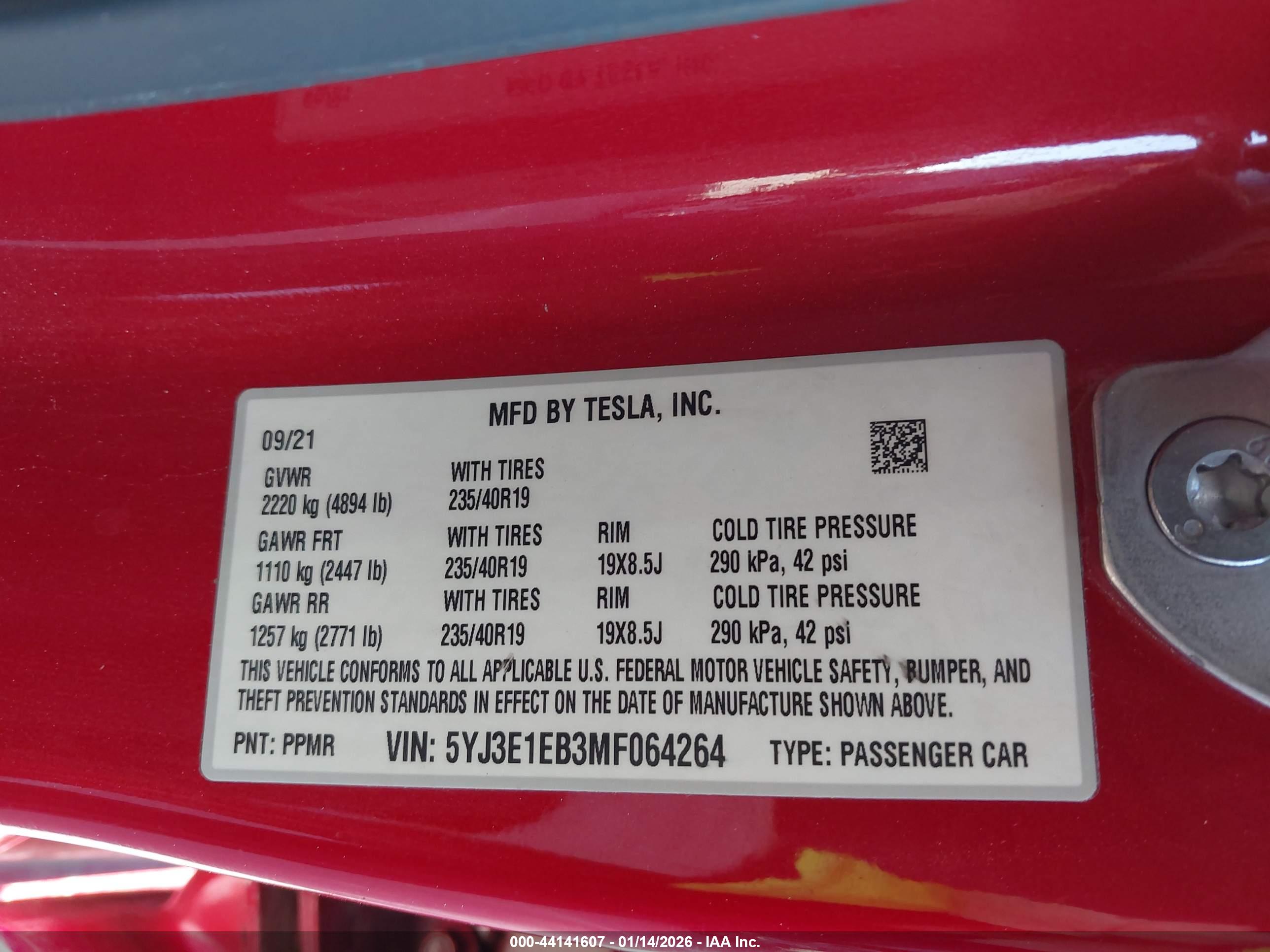 TESLA MODEL image 9