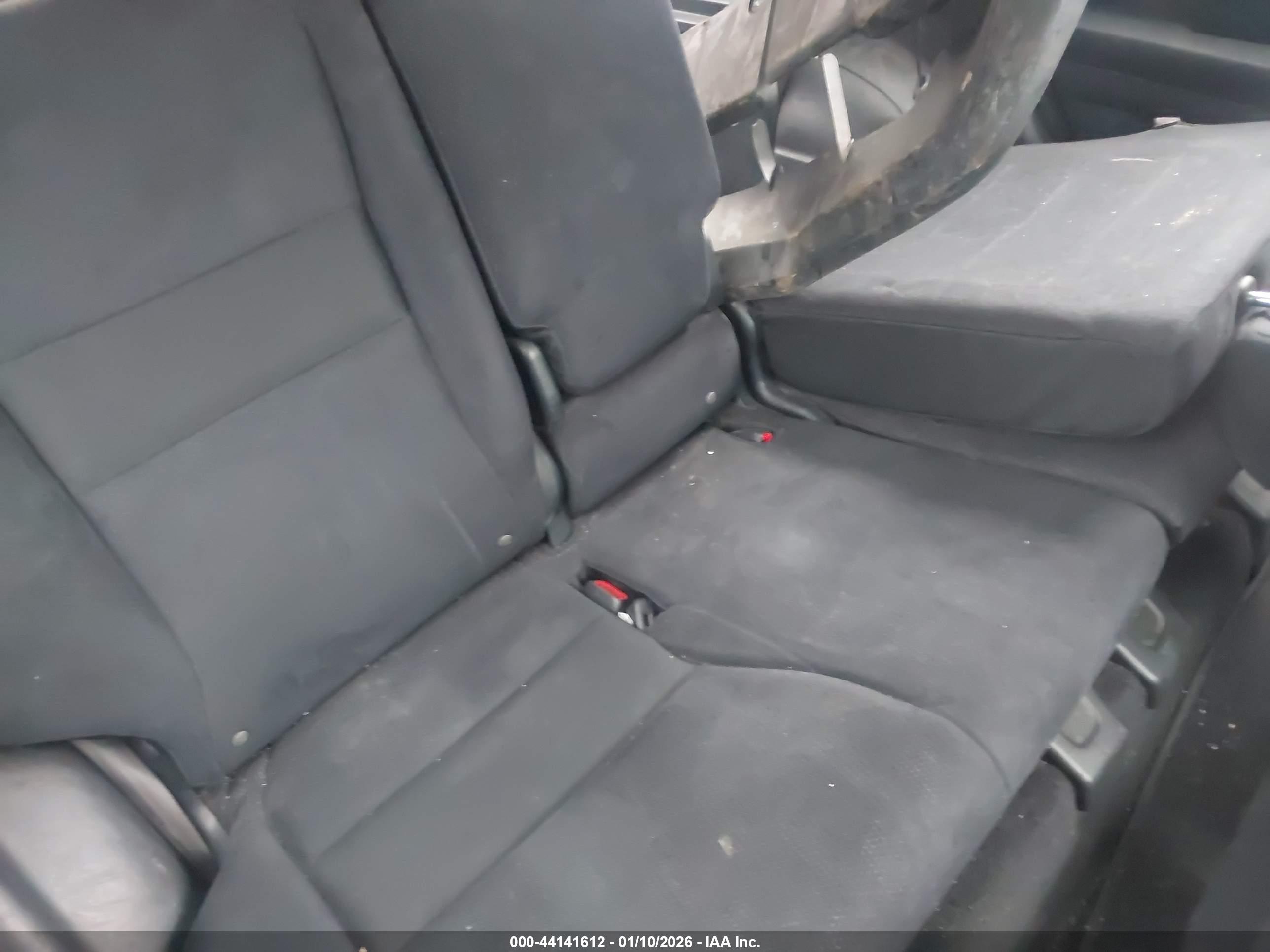 HONDA CR-V image 8