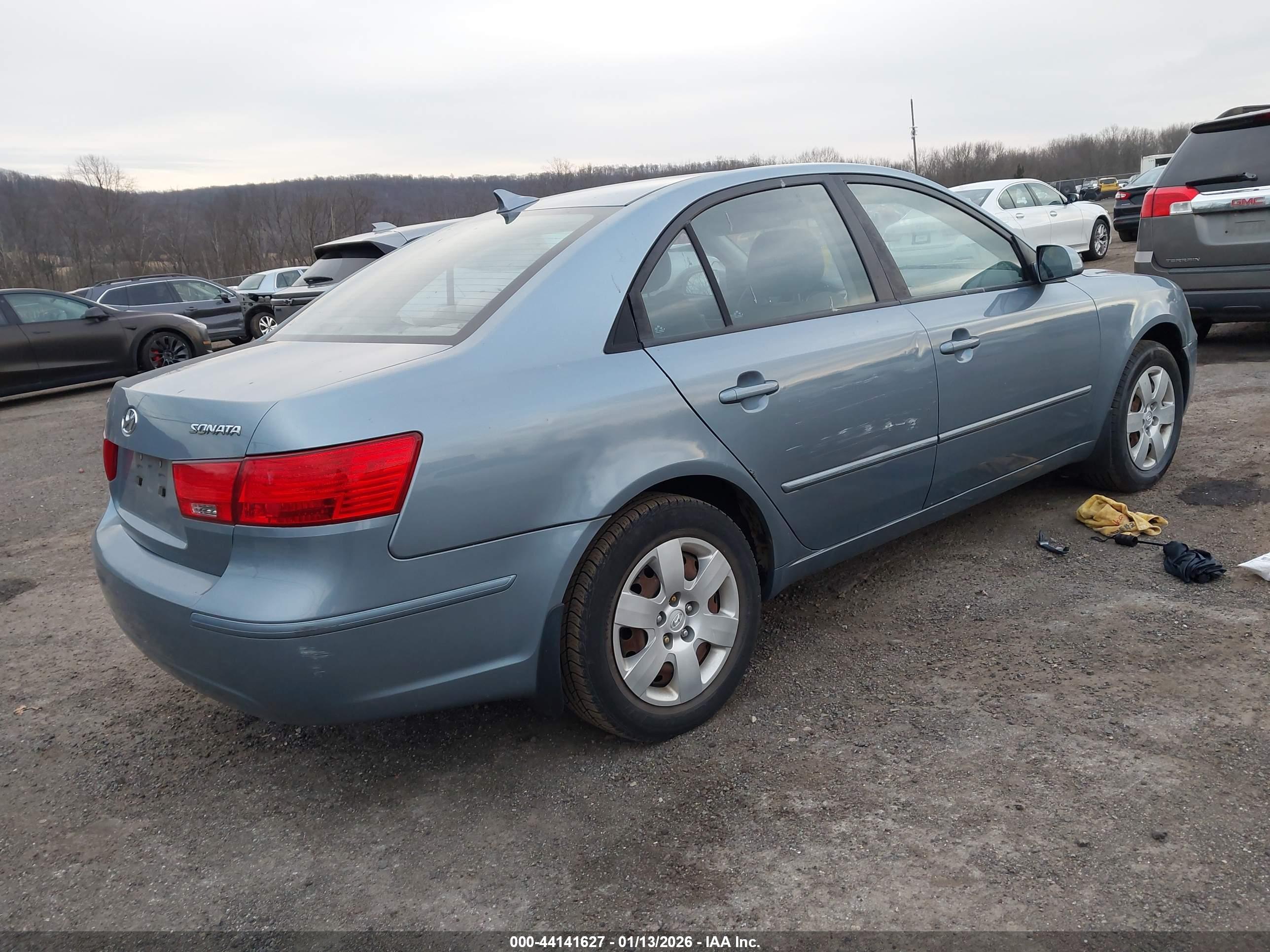 HYUNDAI SONATA image 4