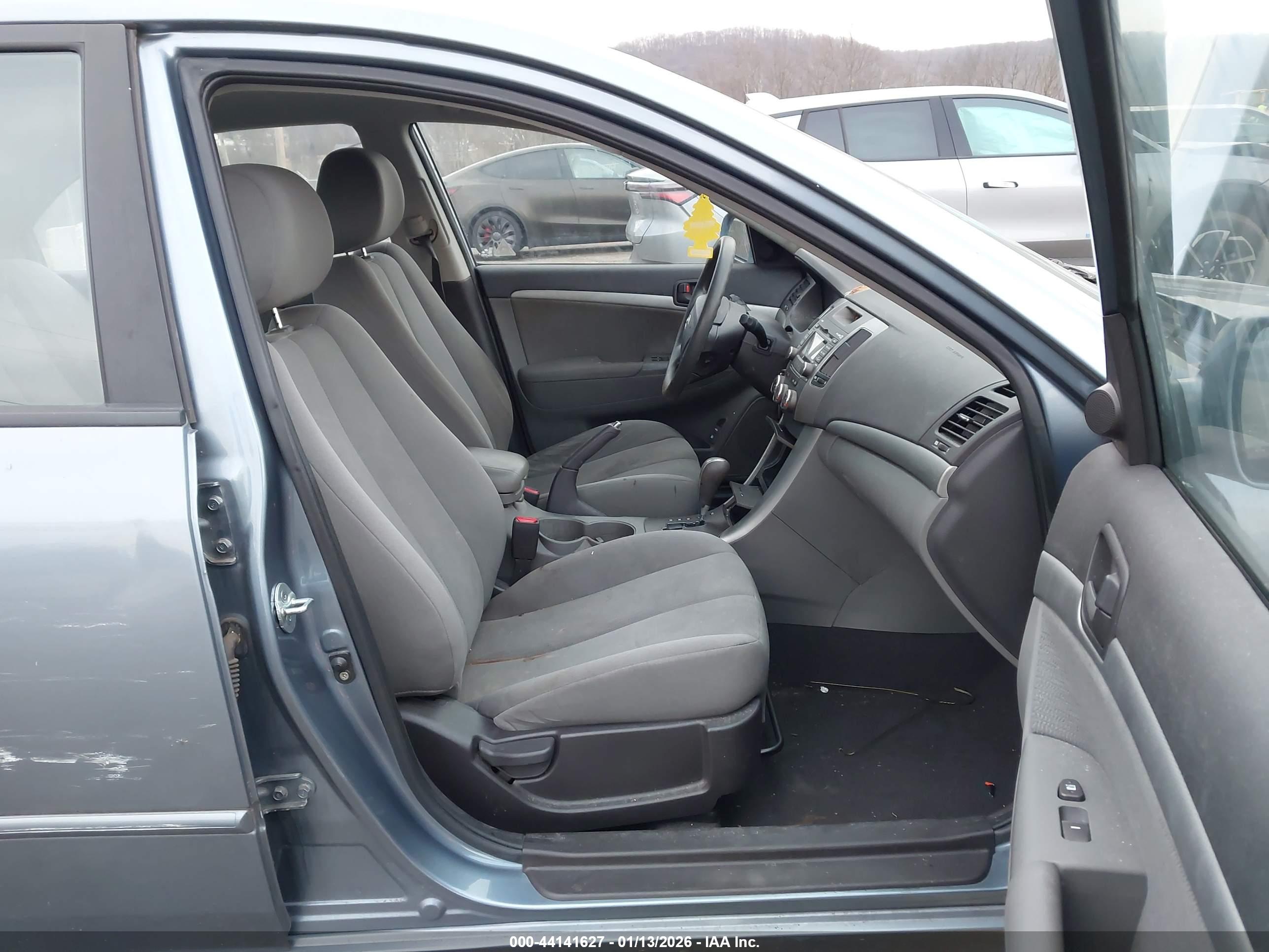 HYUNDAI SONATA image 5