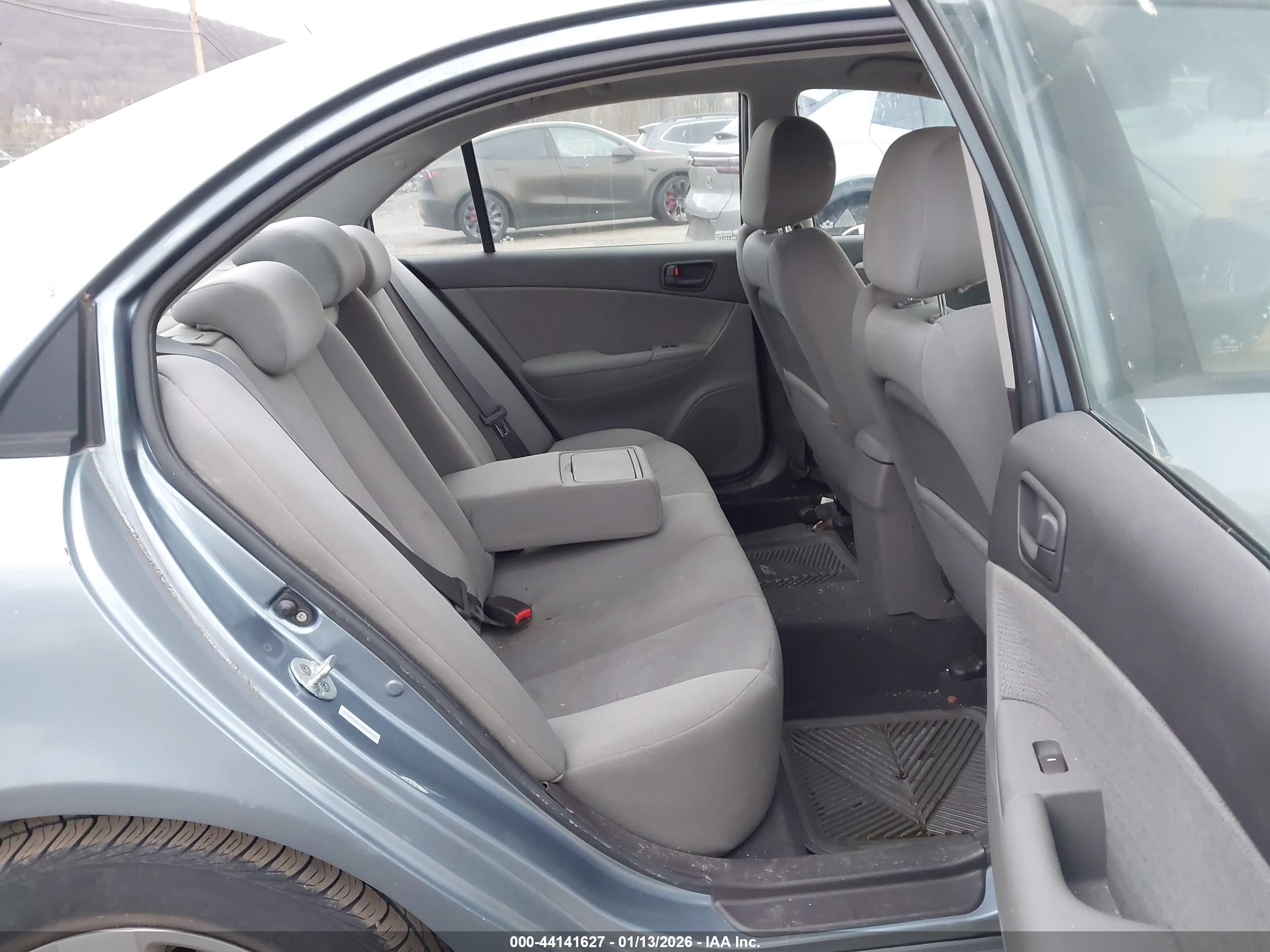 HYUNDAI SONATA image 8