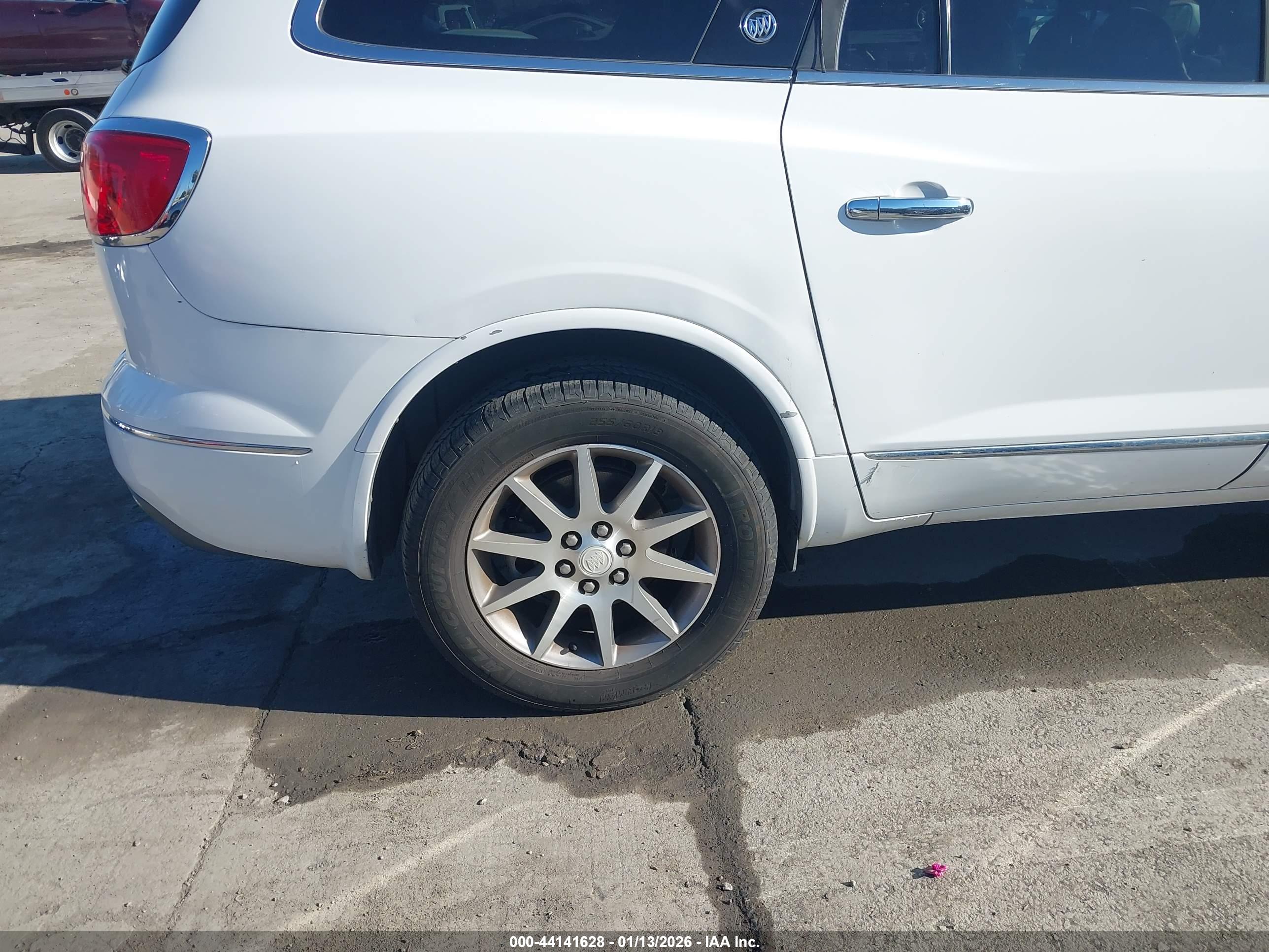 BUICK ENCLAVE image 6