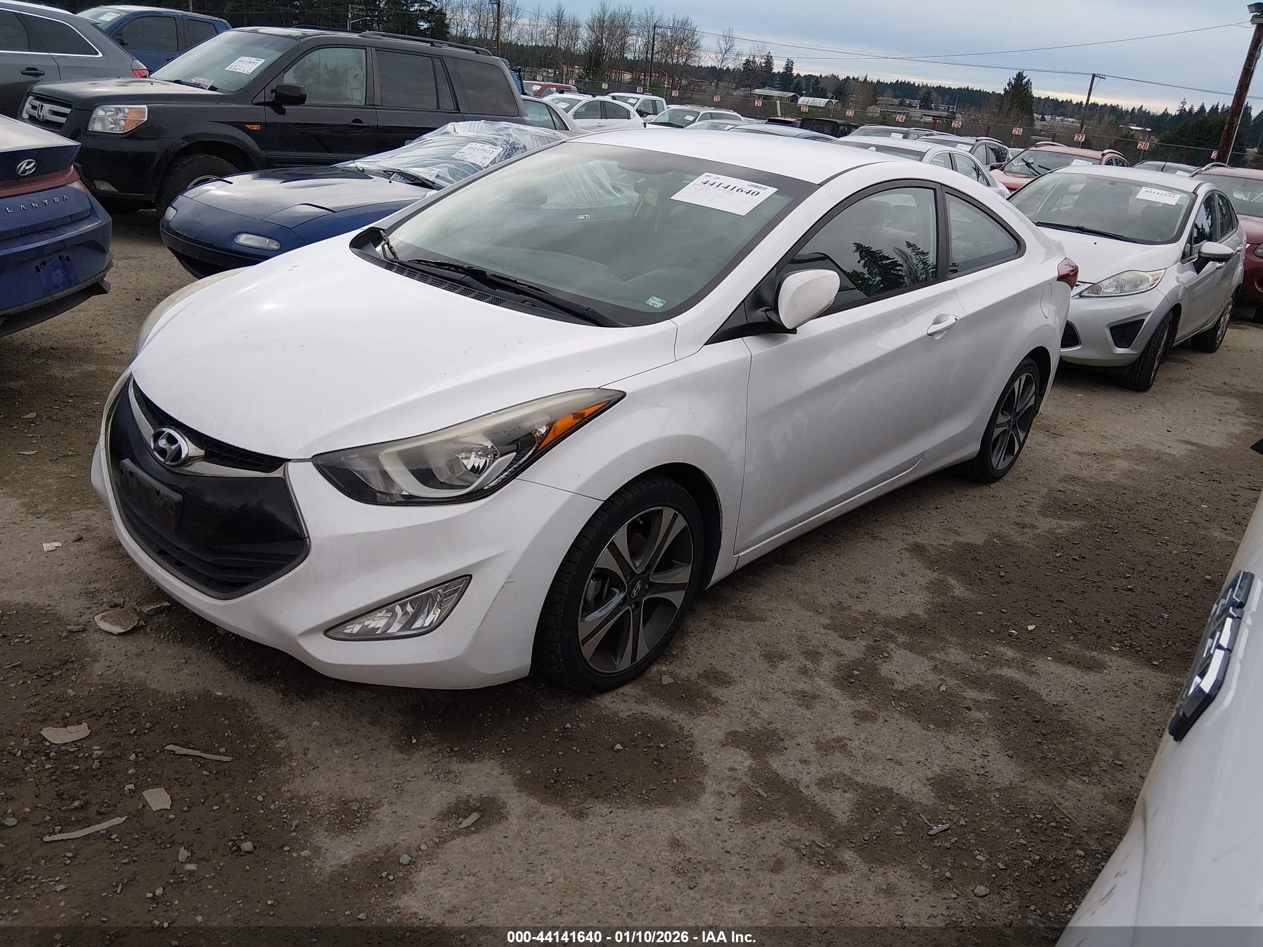 HYUNDAI ELANTRA image 2