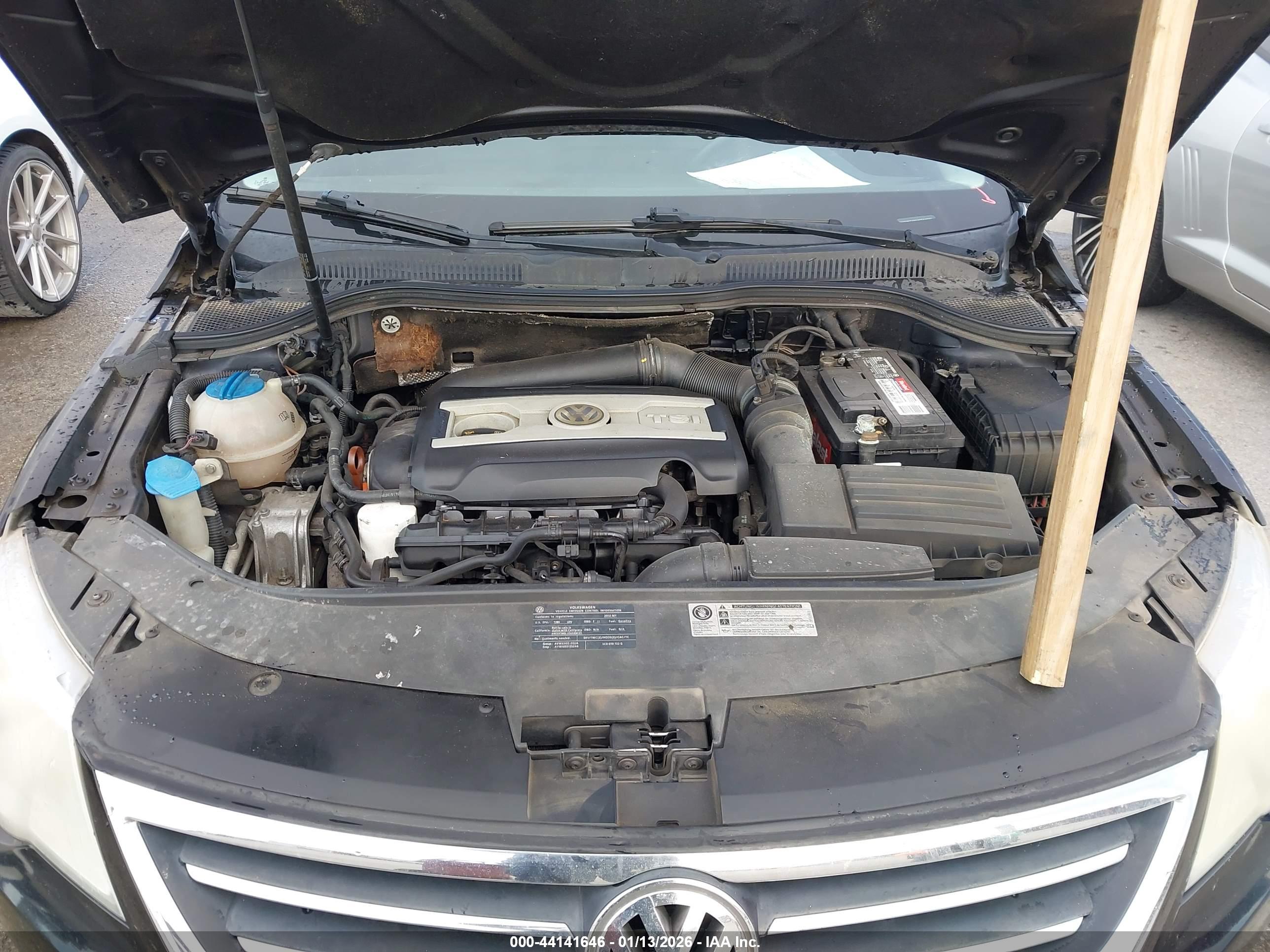 VOLKSWAGEN CC image 10