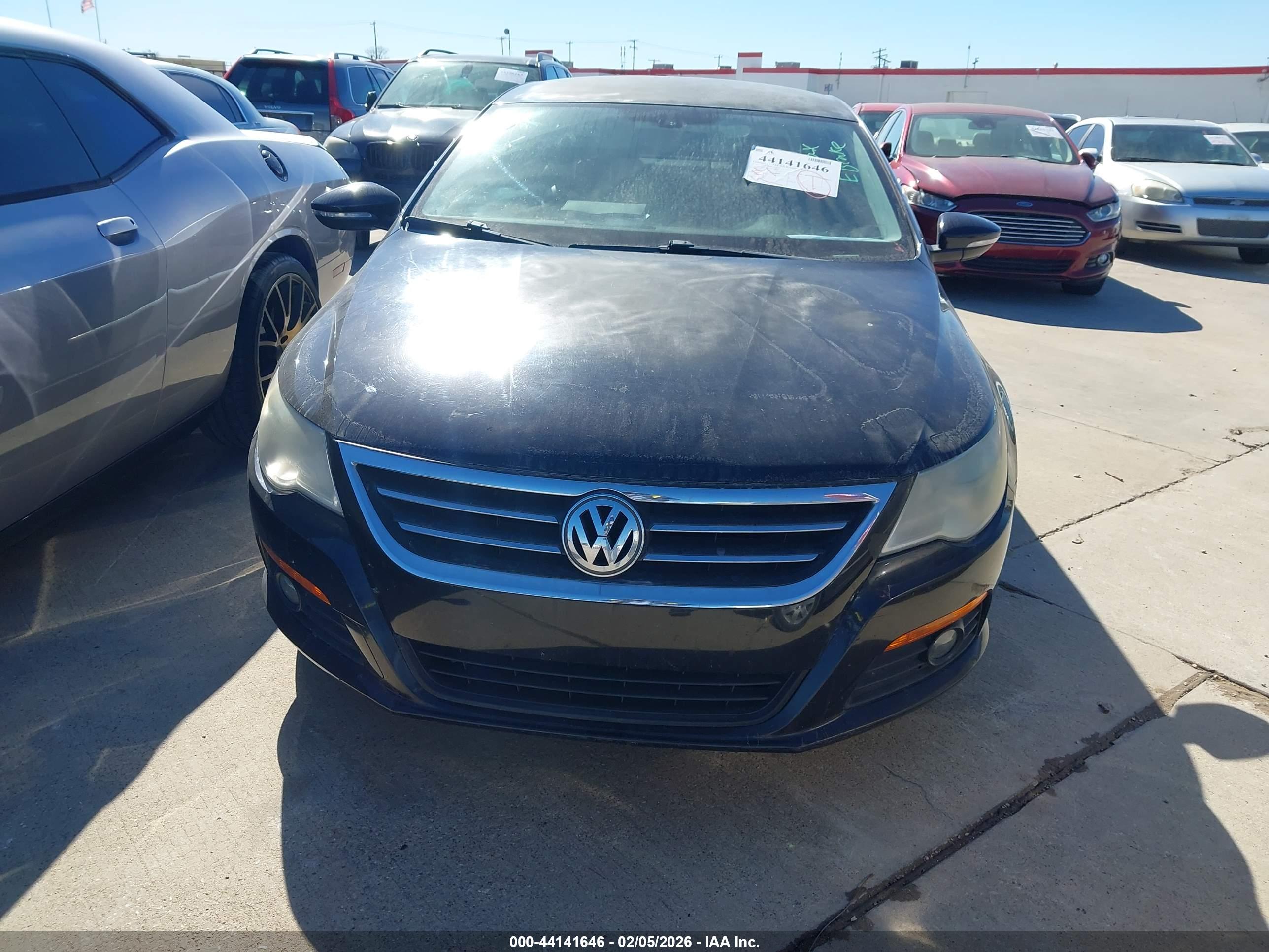 VOLKSWAGEN CC image 6
