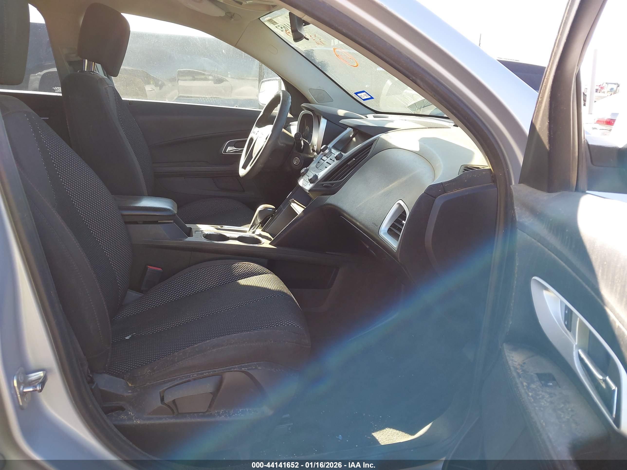 CHEVROLET EQUINOX image 5
