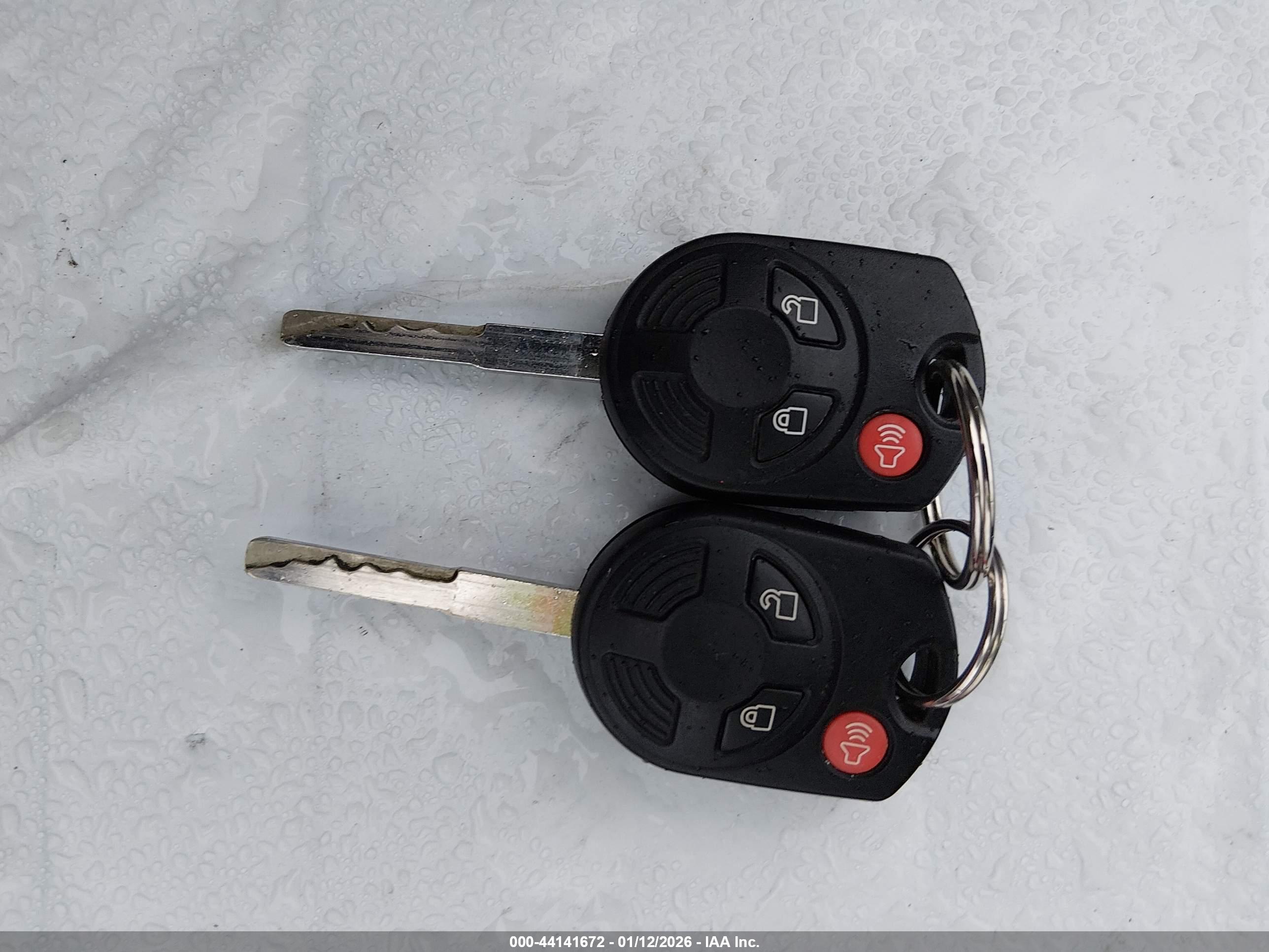FORD ESCAPE image 11