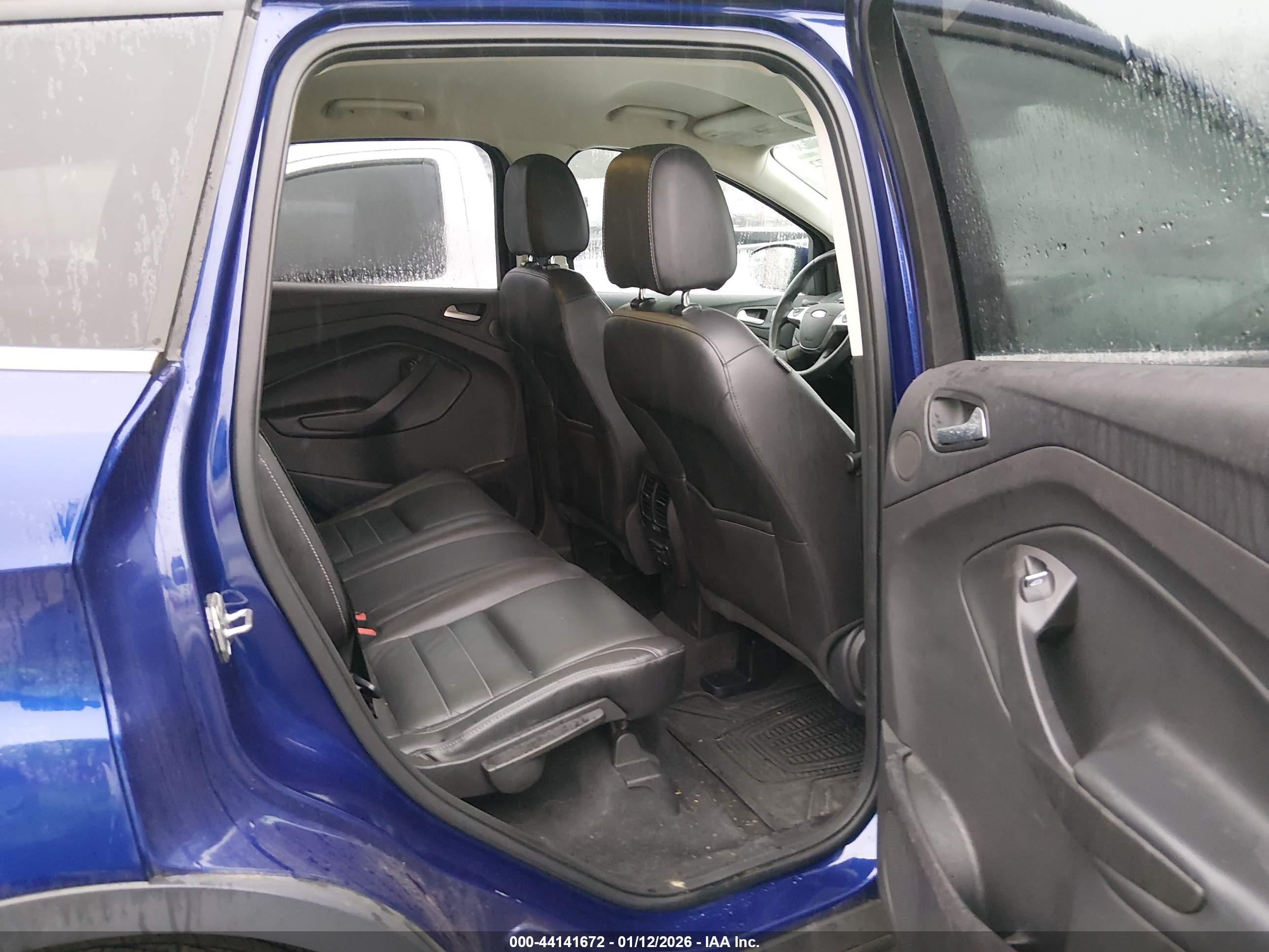 FORD ESCAPE image 8