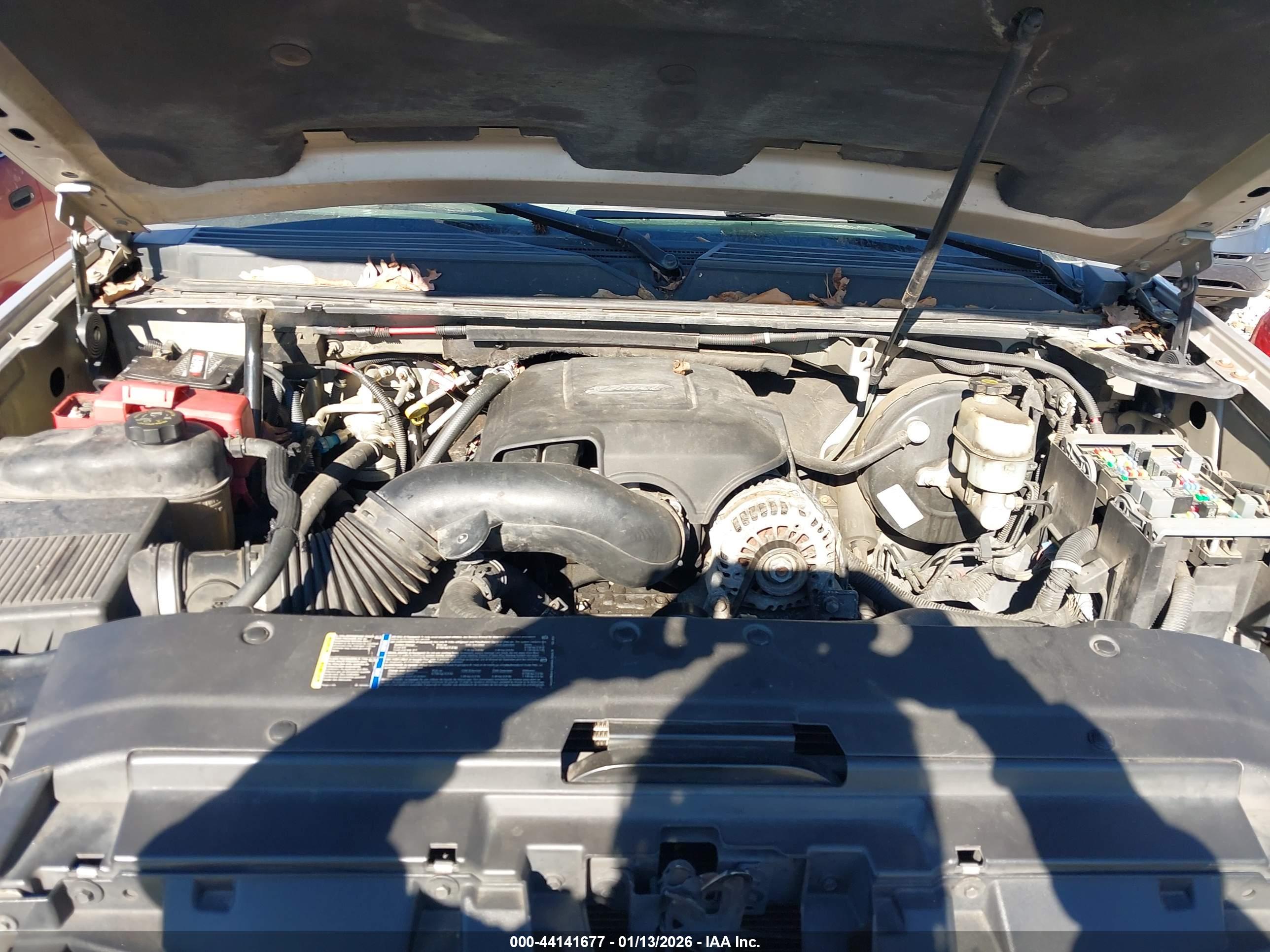GMC YUKON image 10