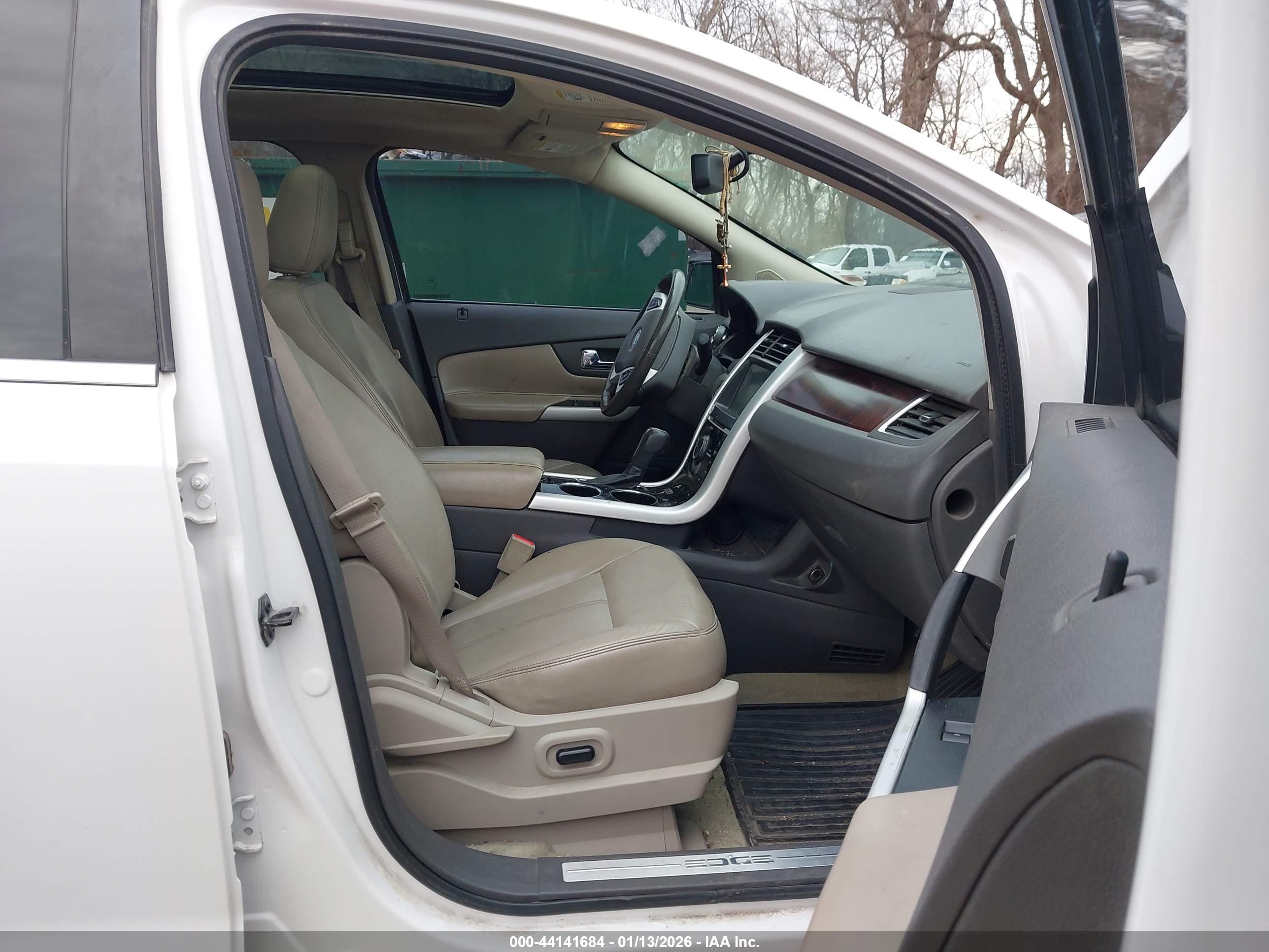 FORD EDGE image 5