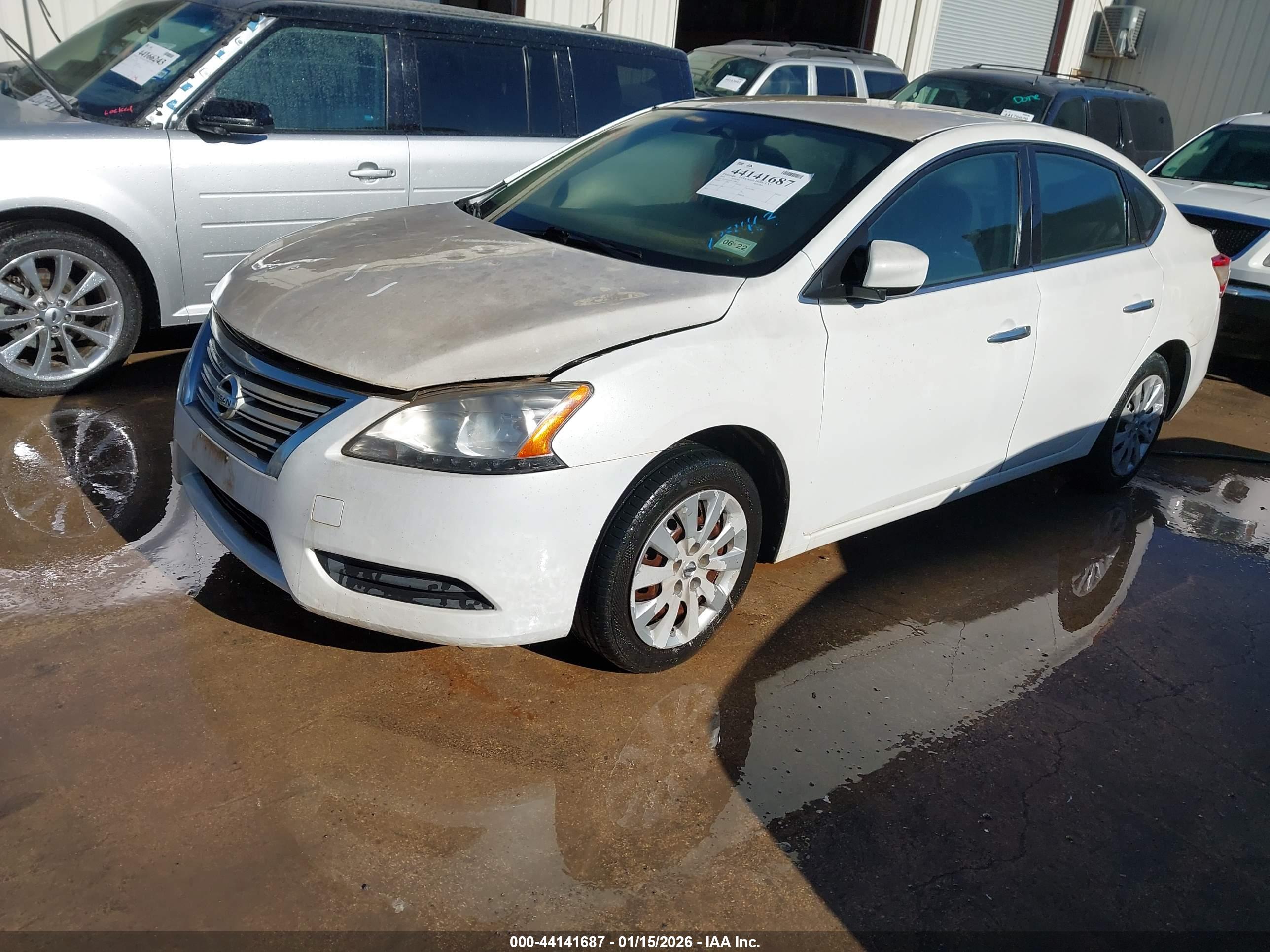 NISSAN SENTRA image 2