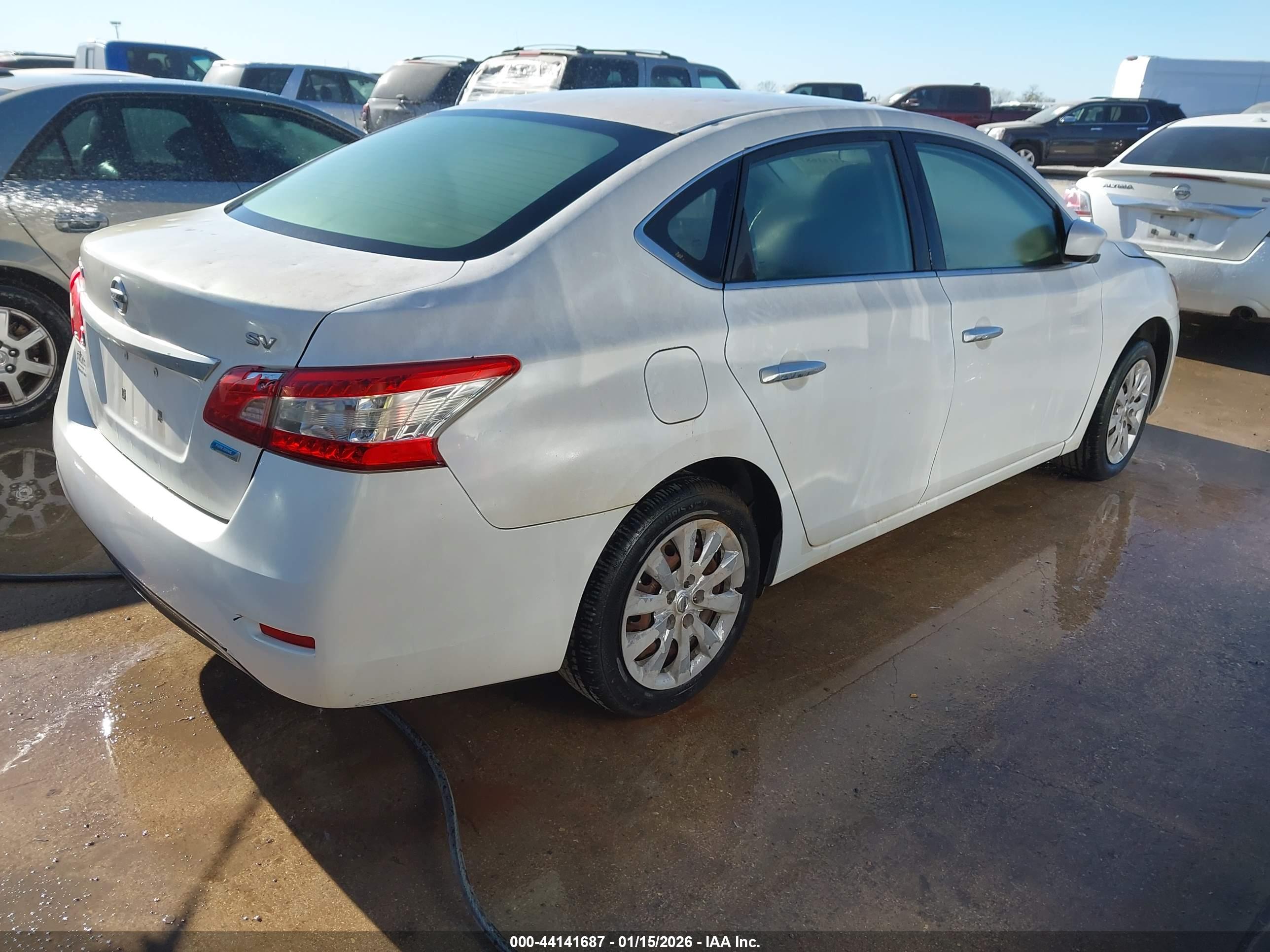 NISSAN SENTRA image 4