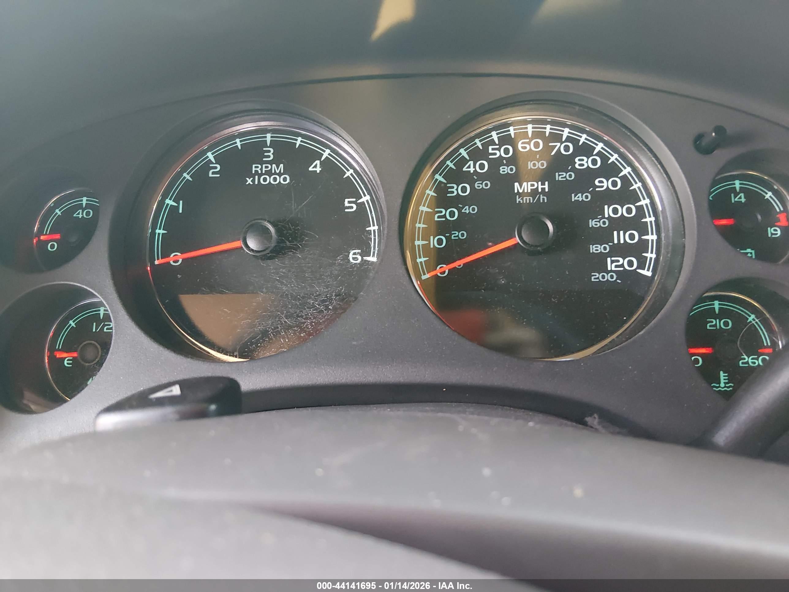 CHEVROLET AVALANCHE image 7