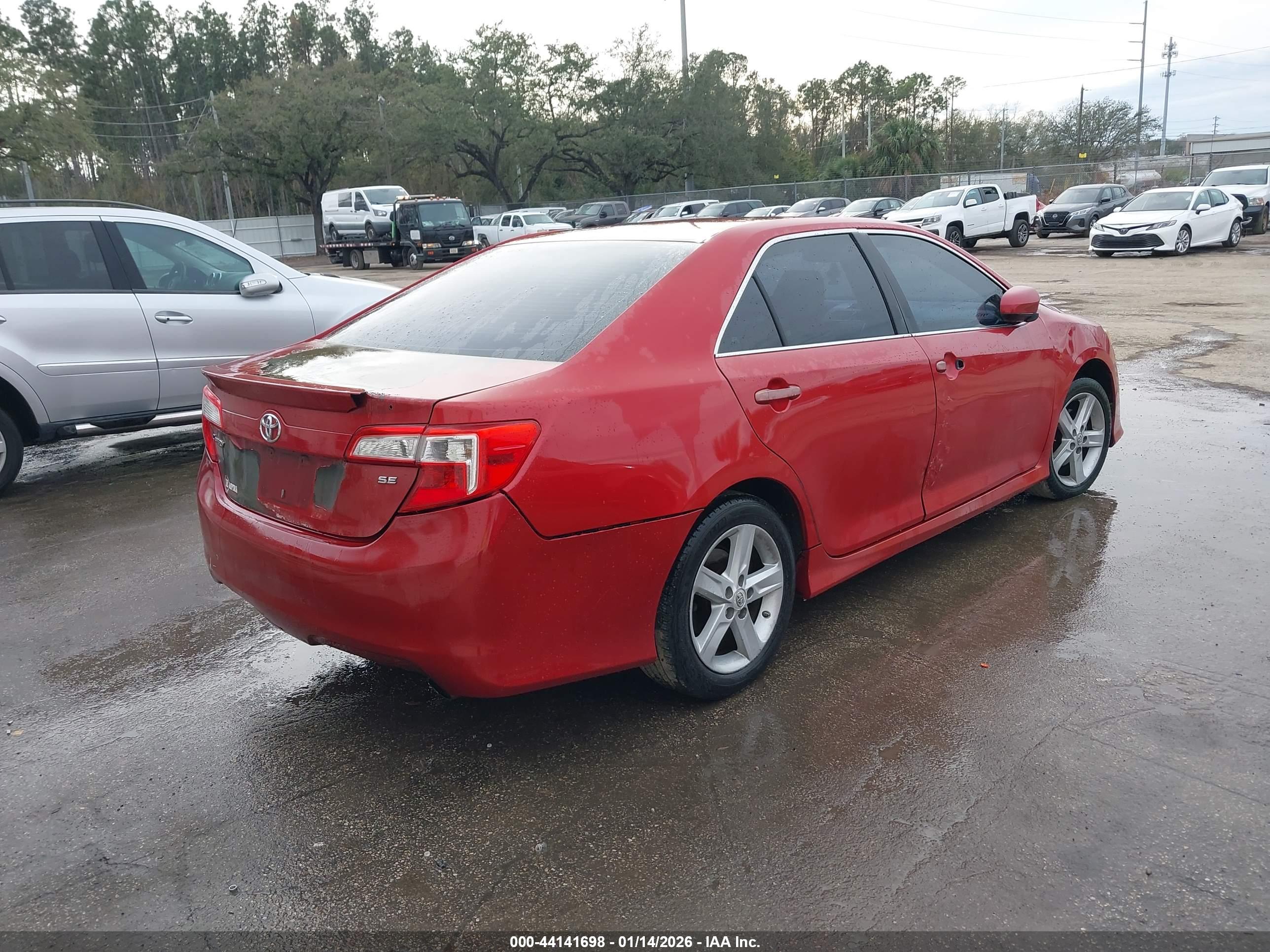 TOYOTA CAMRY image 4