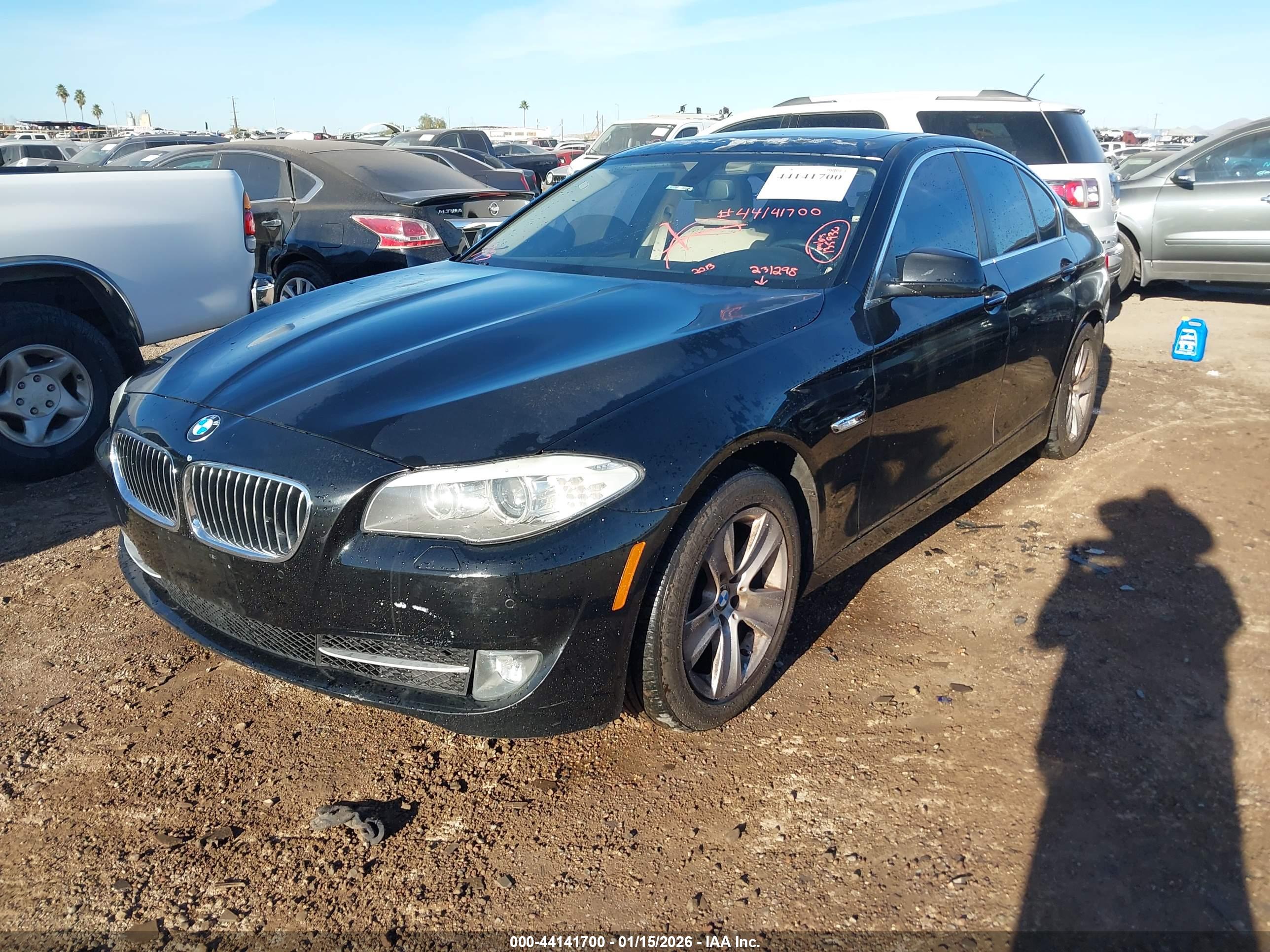 BMW 528I image 2