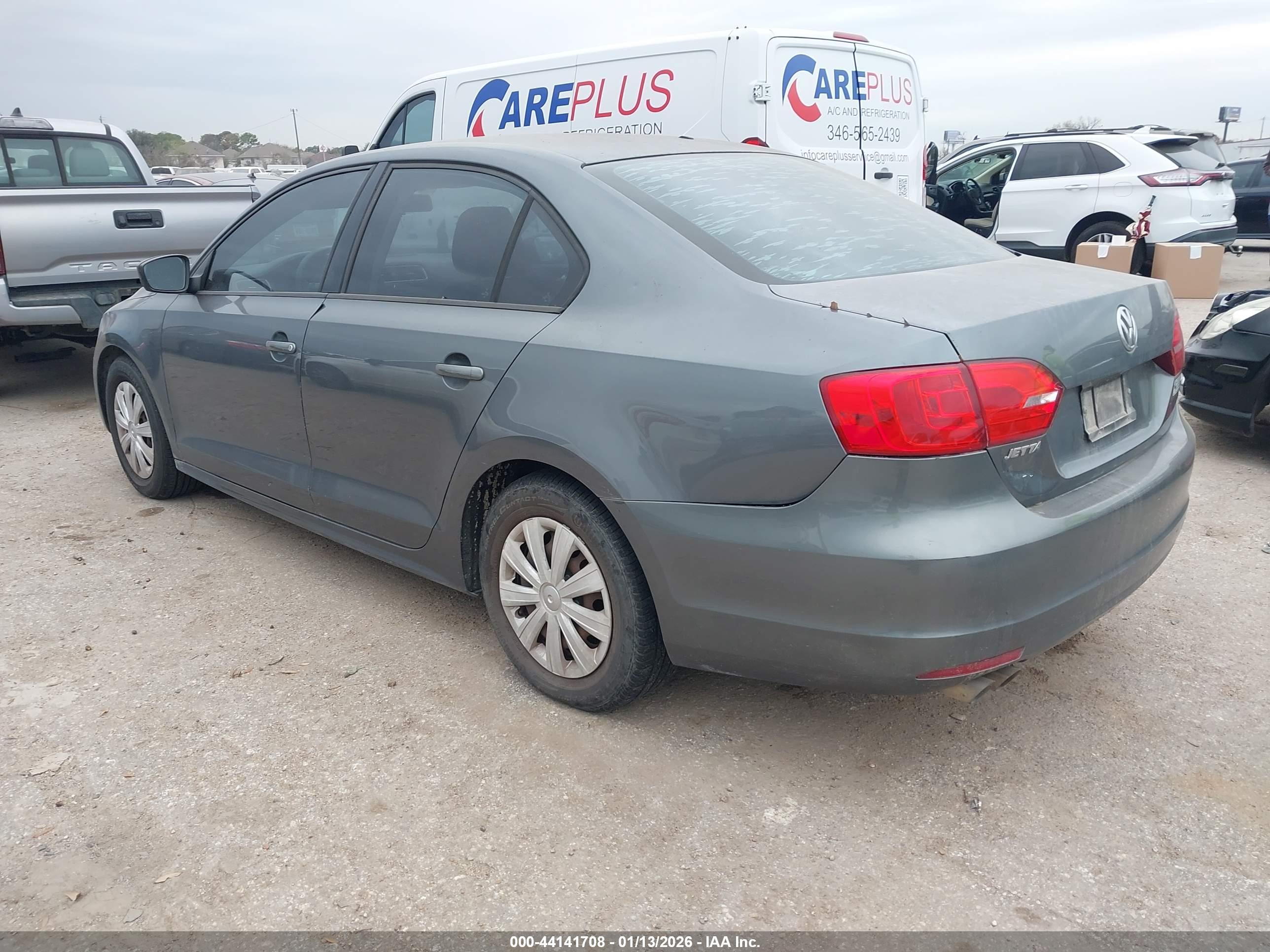 VOLKSWAGEN JETTA image 3