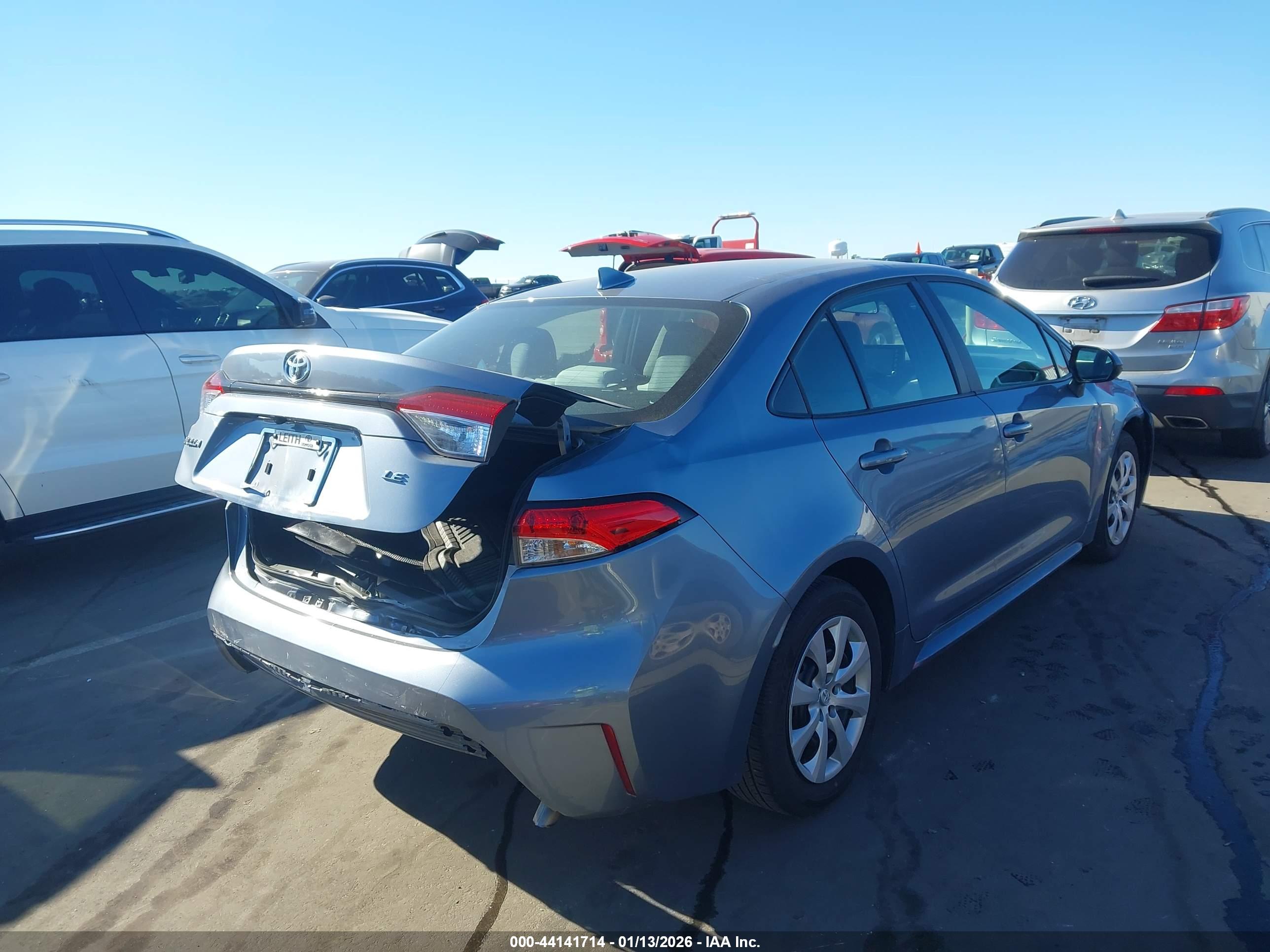 TOYOTA COROLLA image 4
