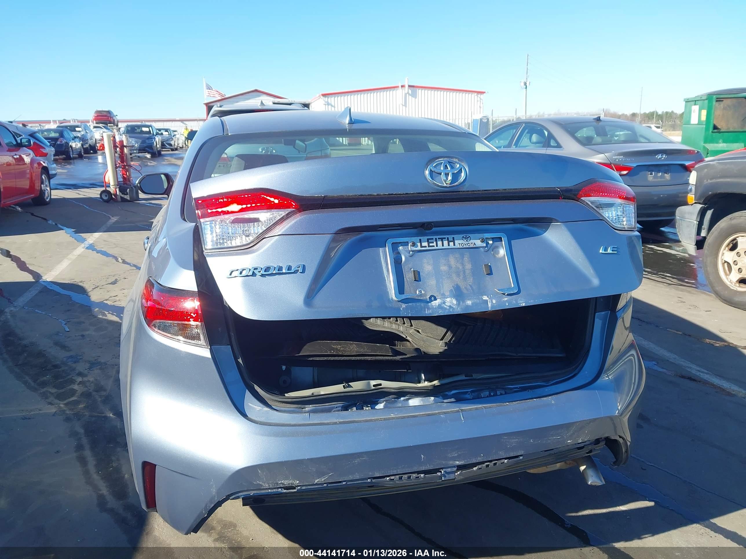 TOYOTA COROLLA image 6