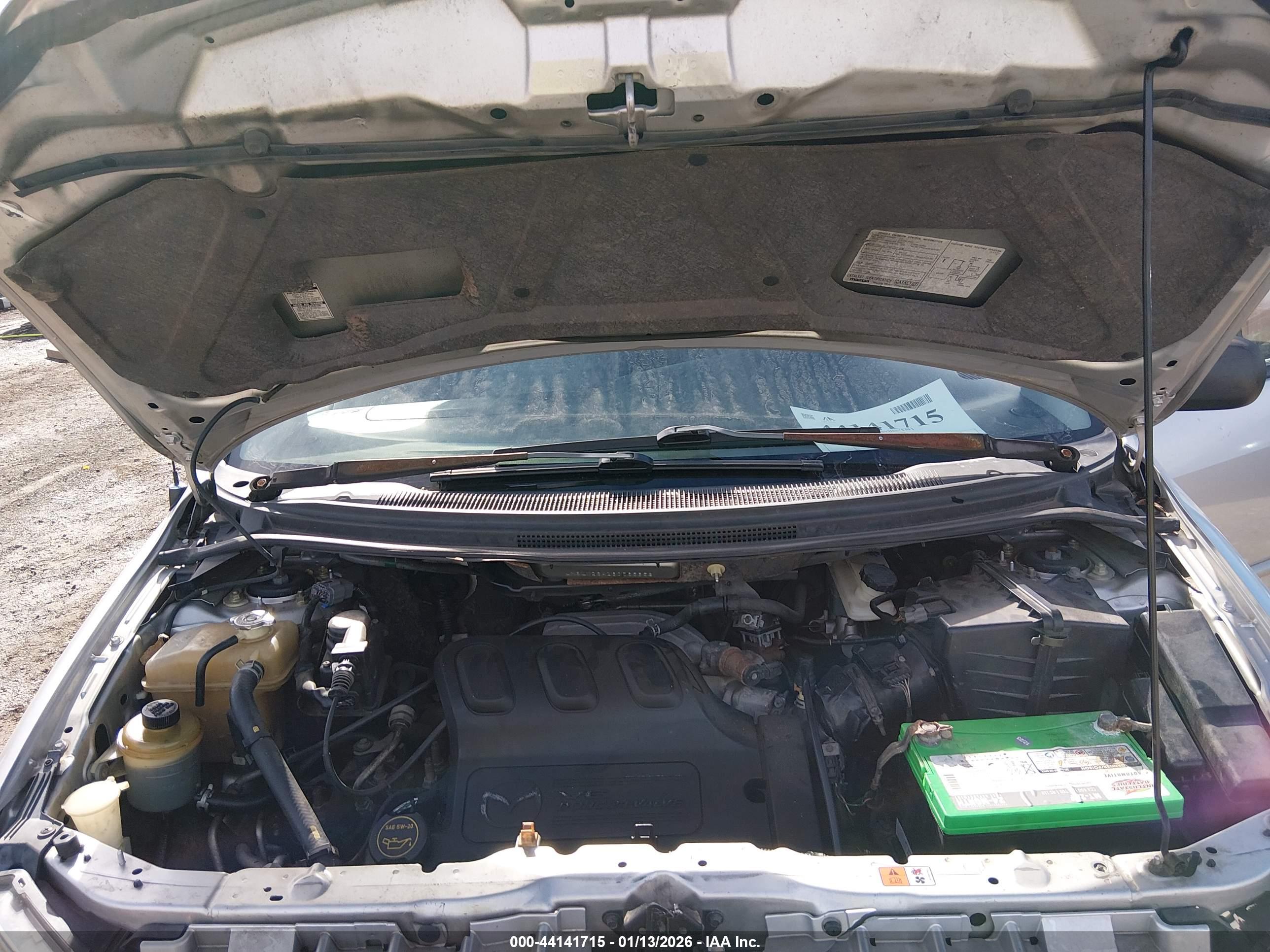 MAZDA MPV image 10