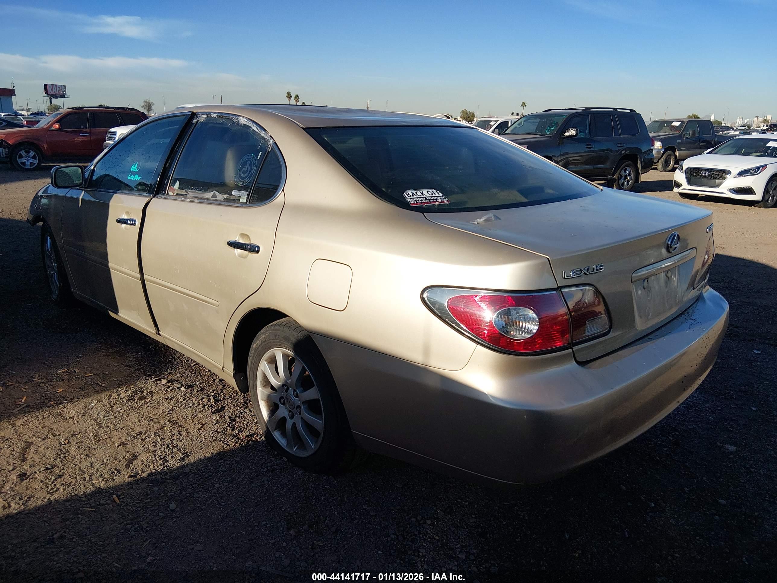 LEXUS ES image 3