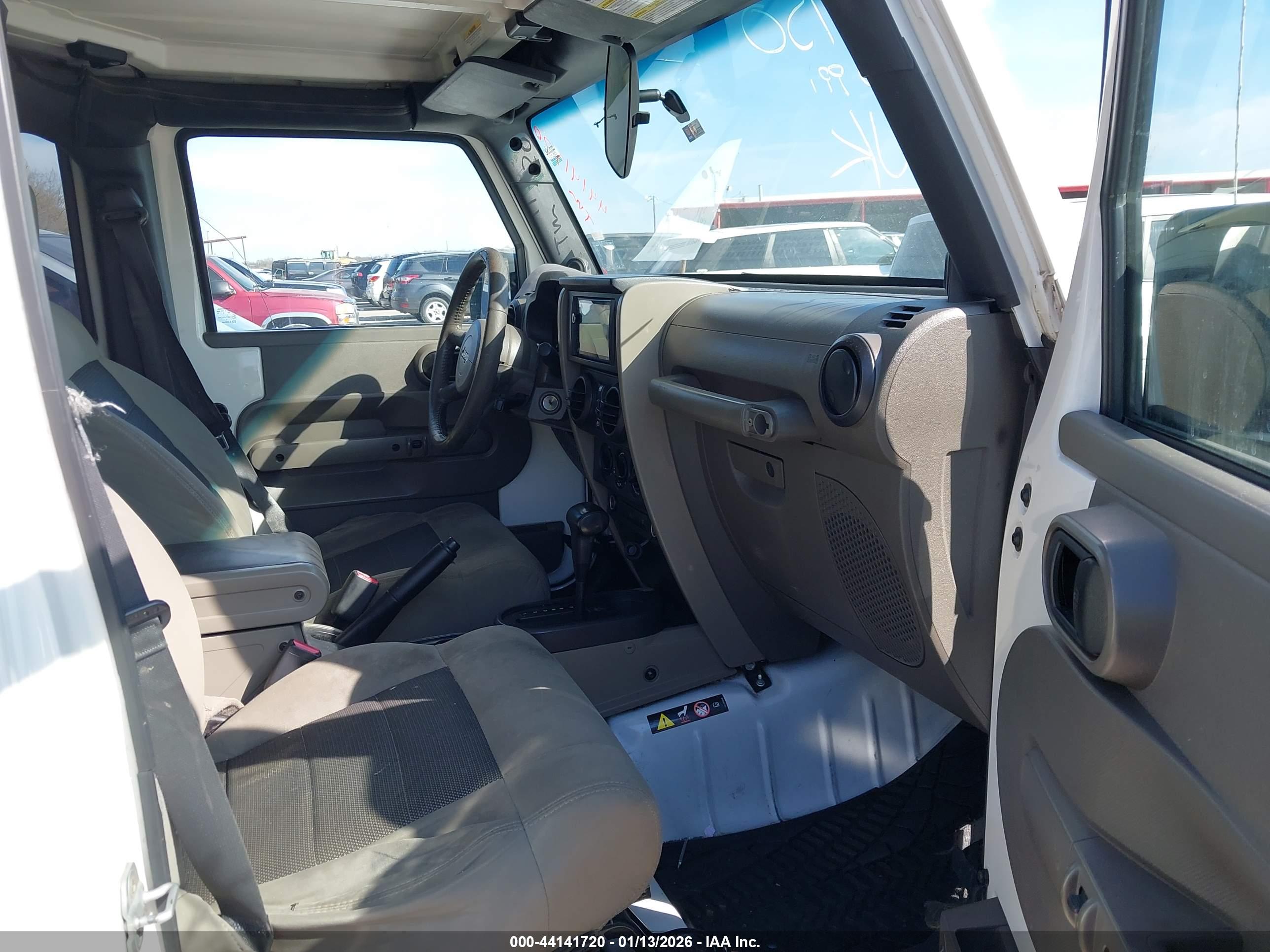 JEEP WRANGLER image 5