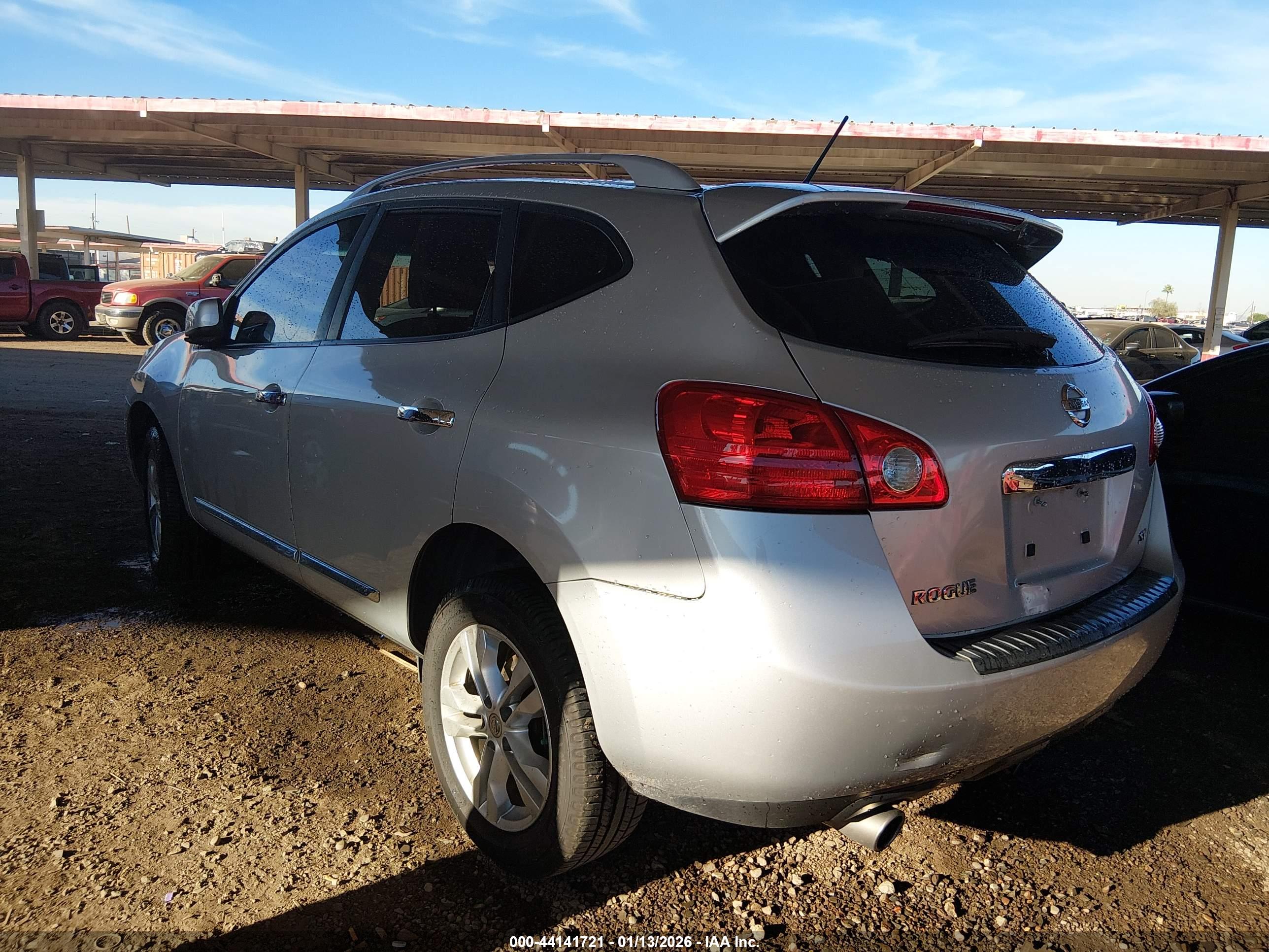NISSAN ROGUE image 3