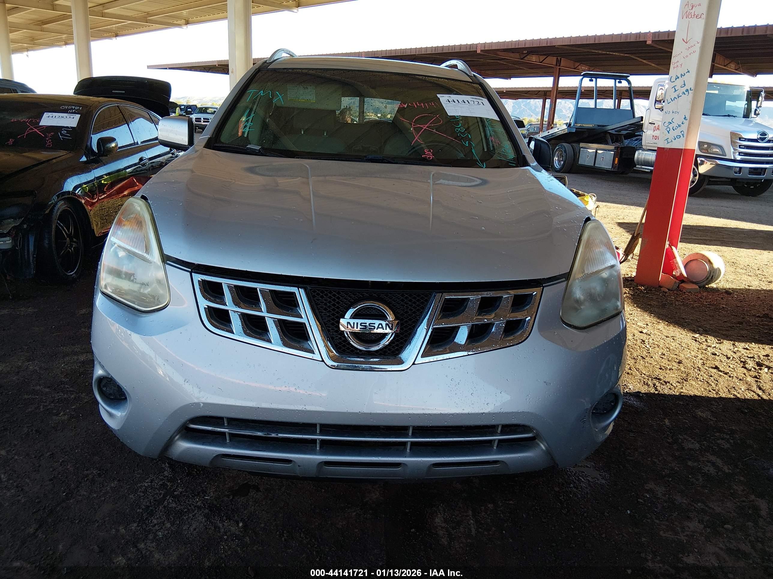 NISSAN ROGUE image 6