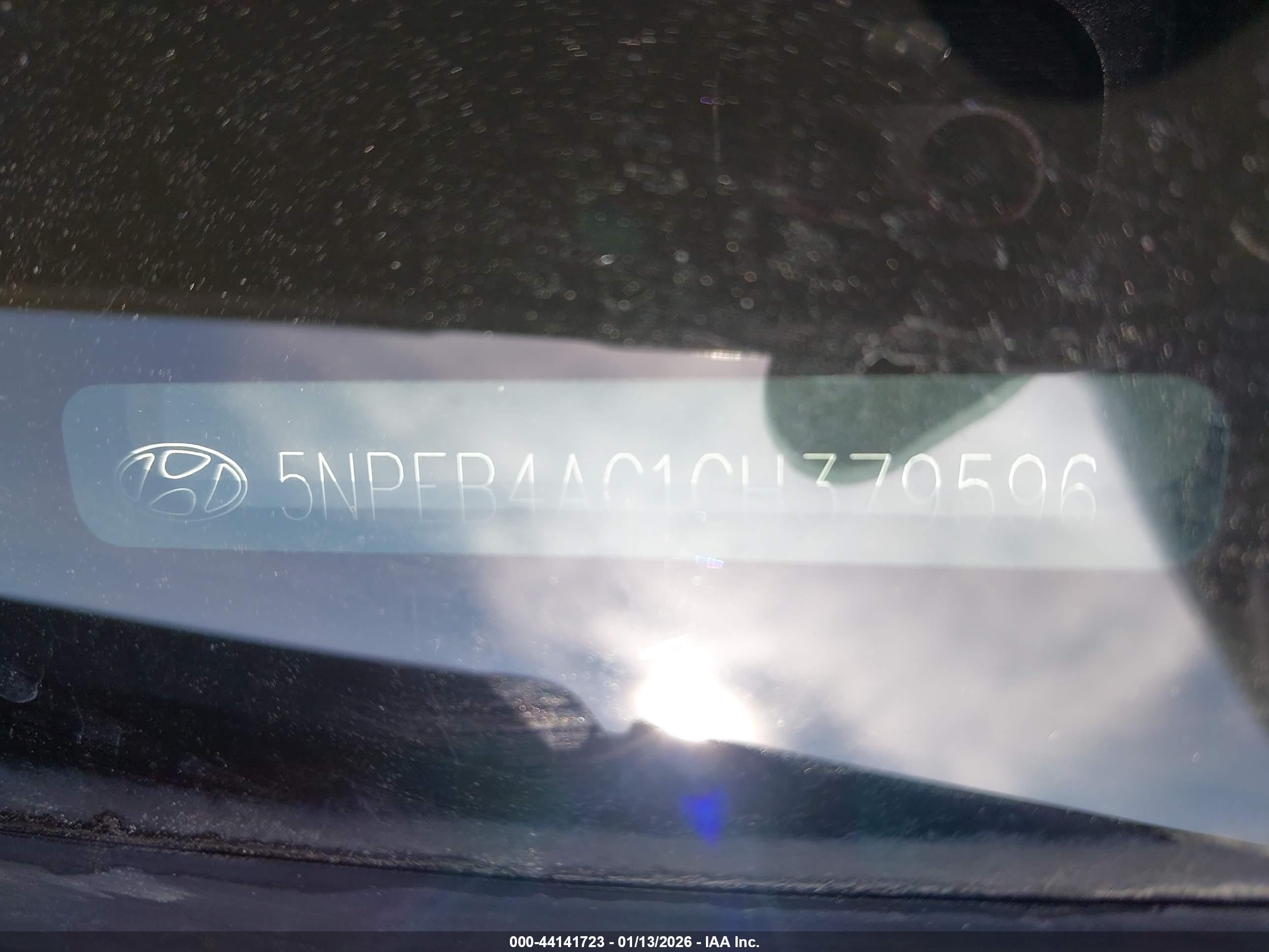 HYUNDAI SONATA image 9