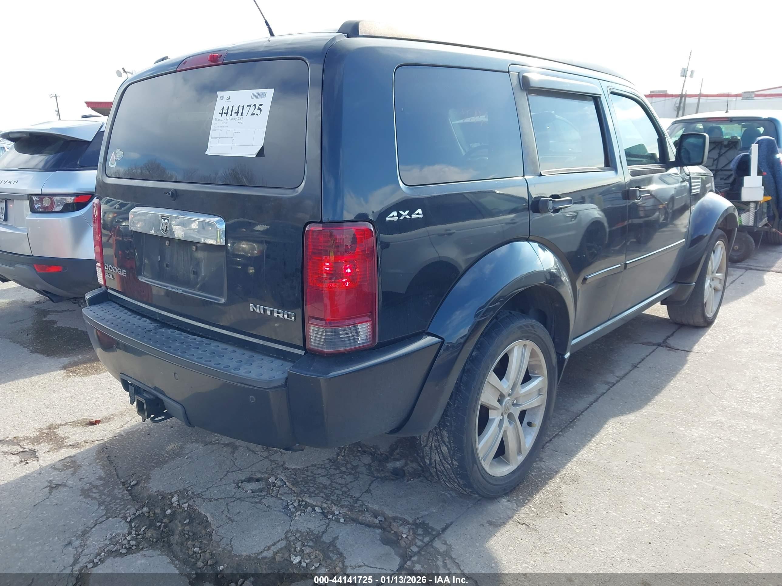 DODGE NITRO image 4