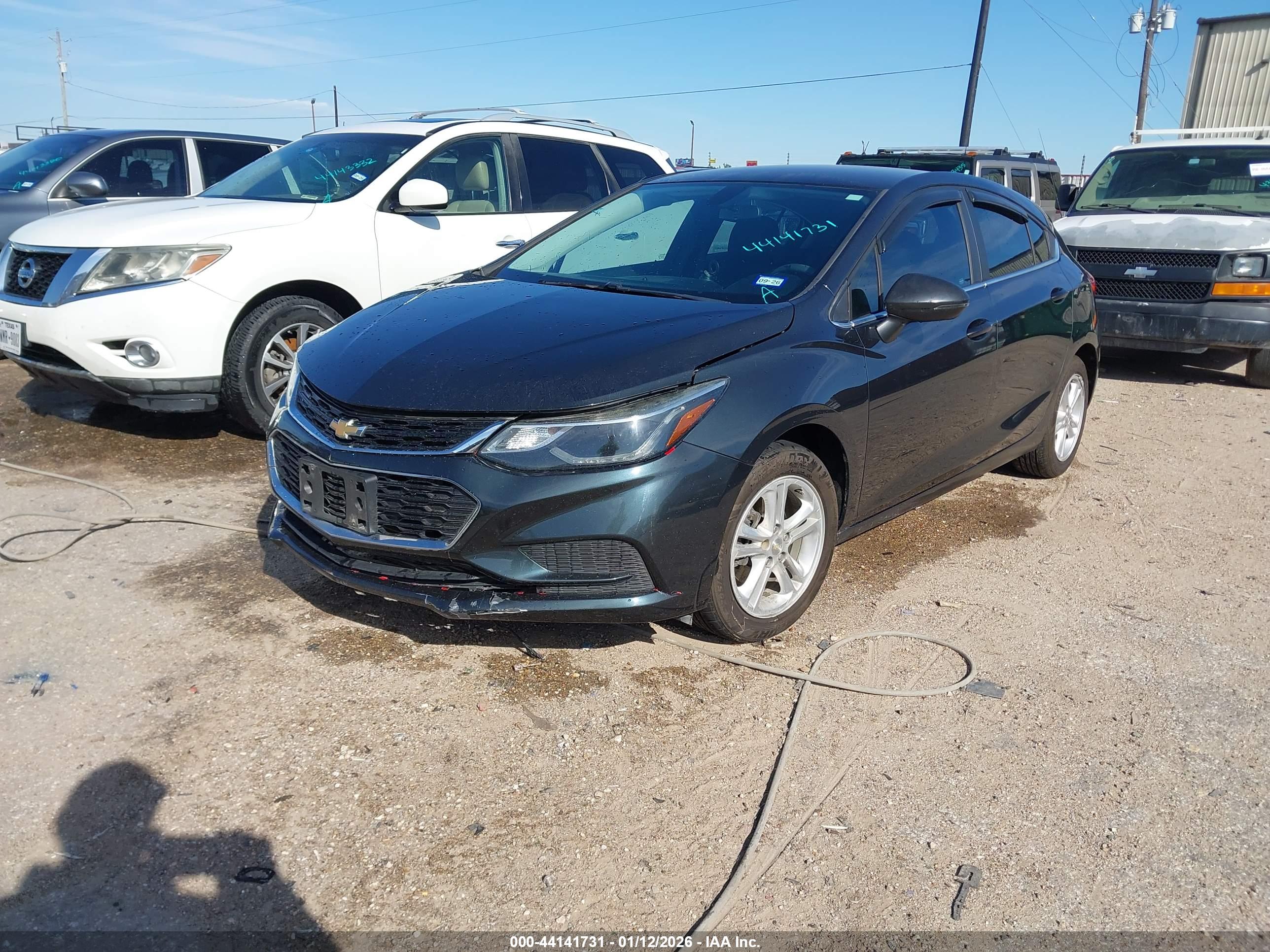 CHEVROLET CRUZE image 2