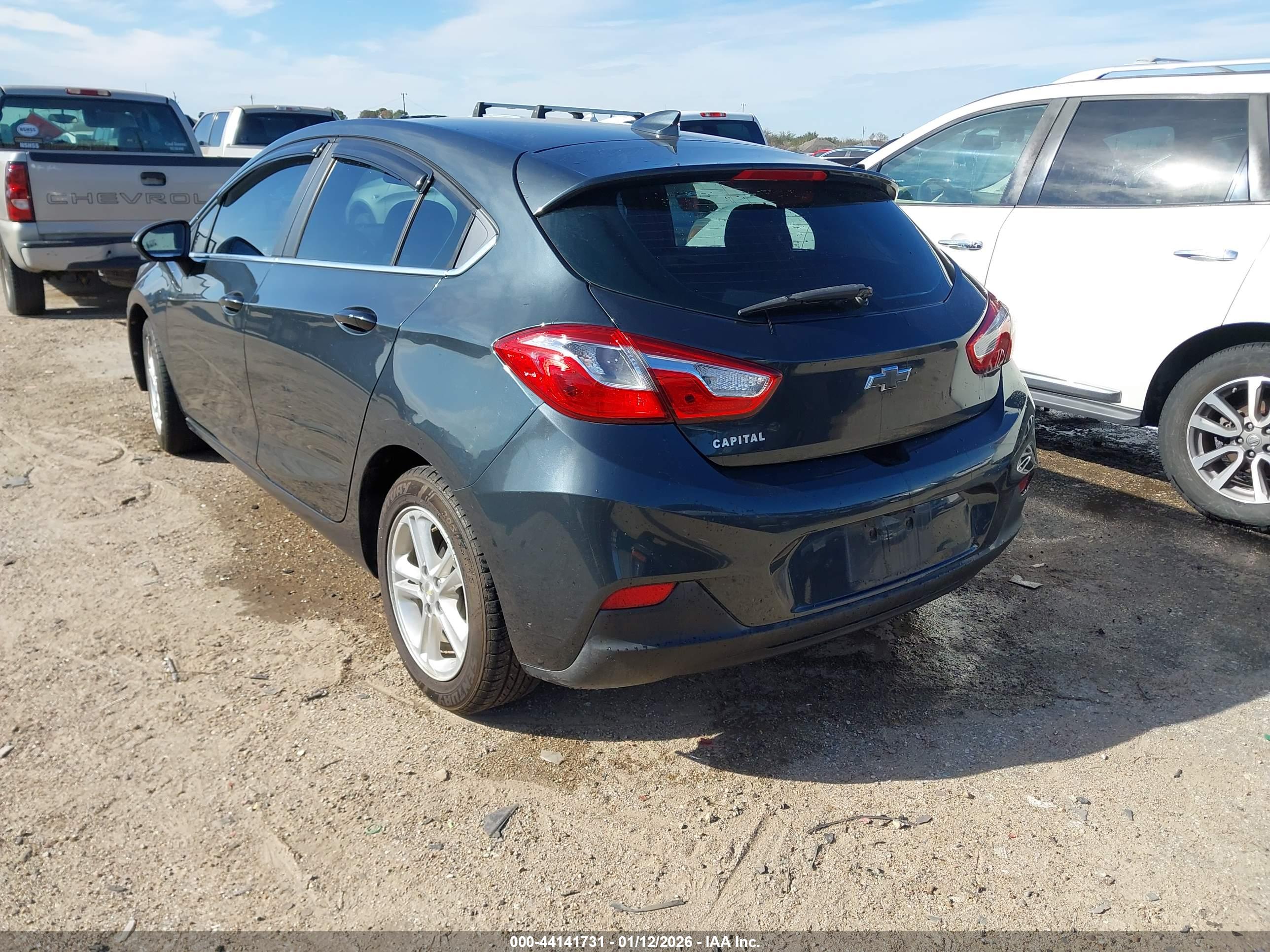 CHEVROLET CRUZE image 3