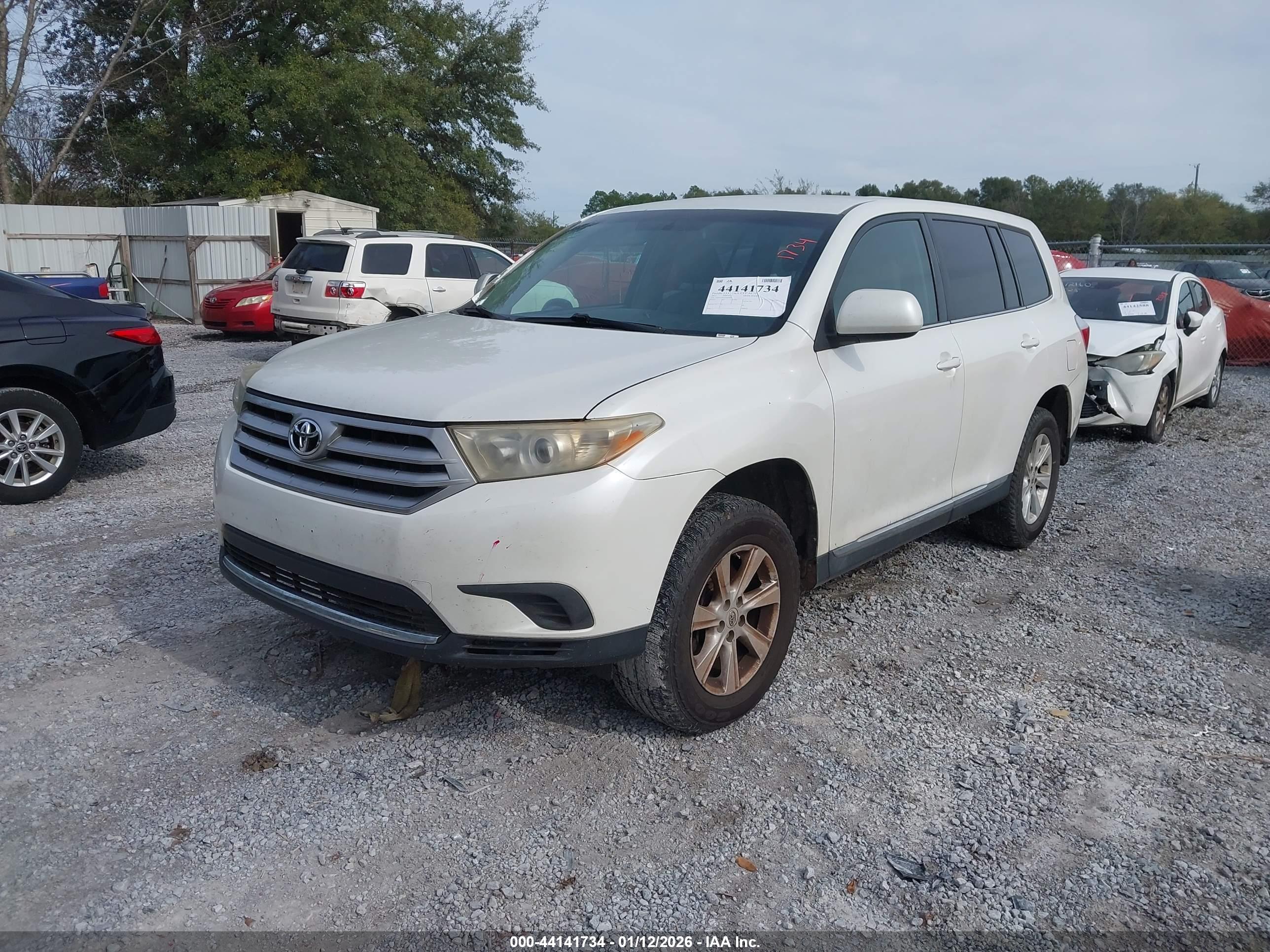 TOYOTA HIGHLANDER image 2