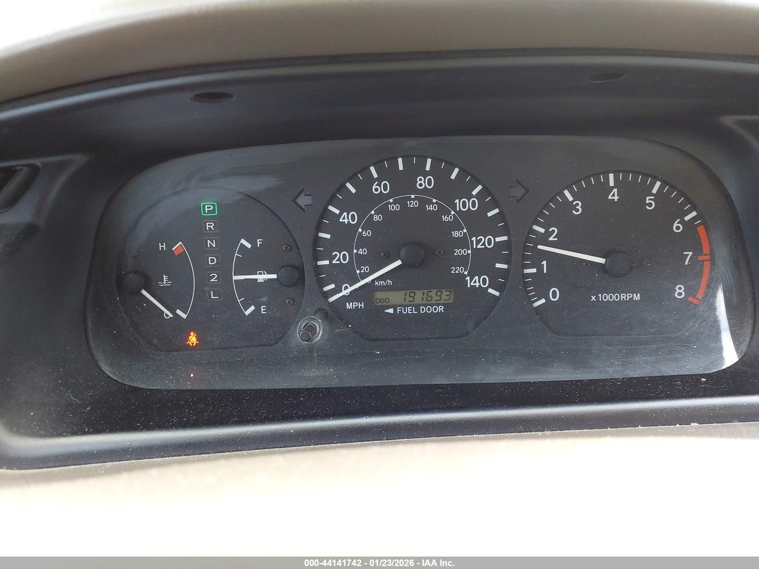 TOYOTA CAMRY image 7