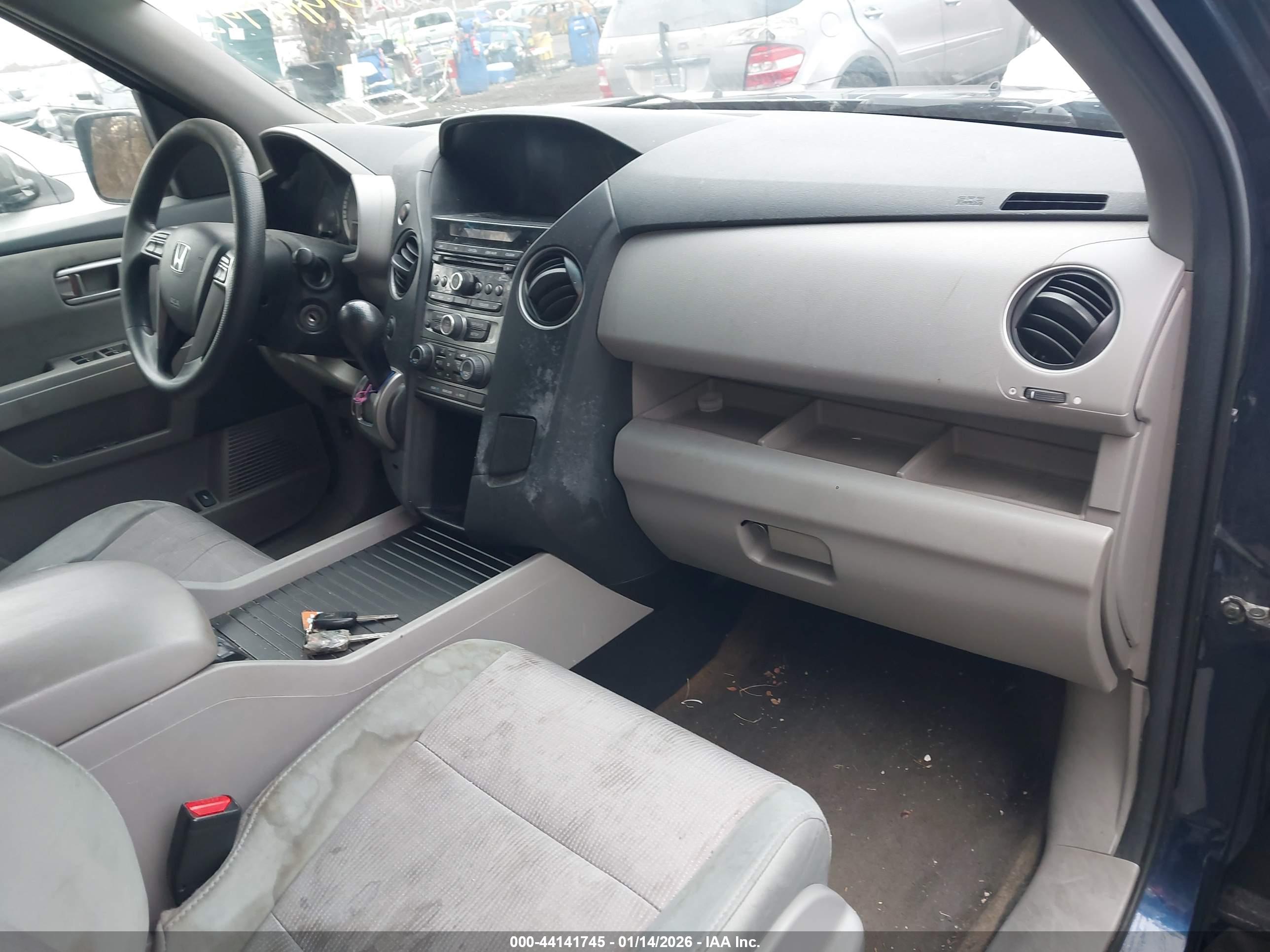 HONDA PILOT image 5