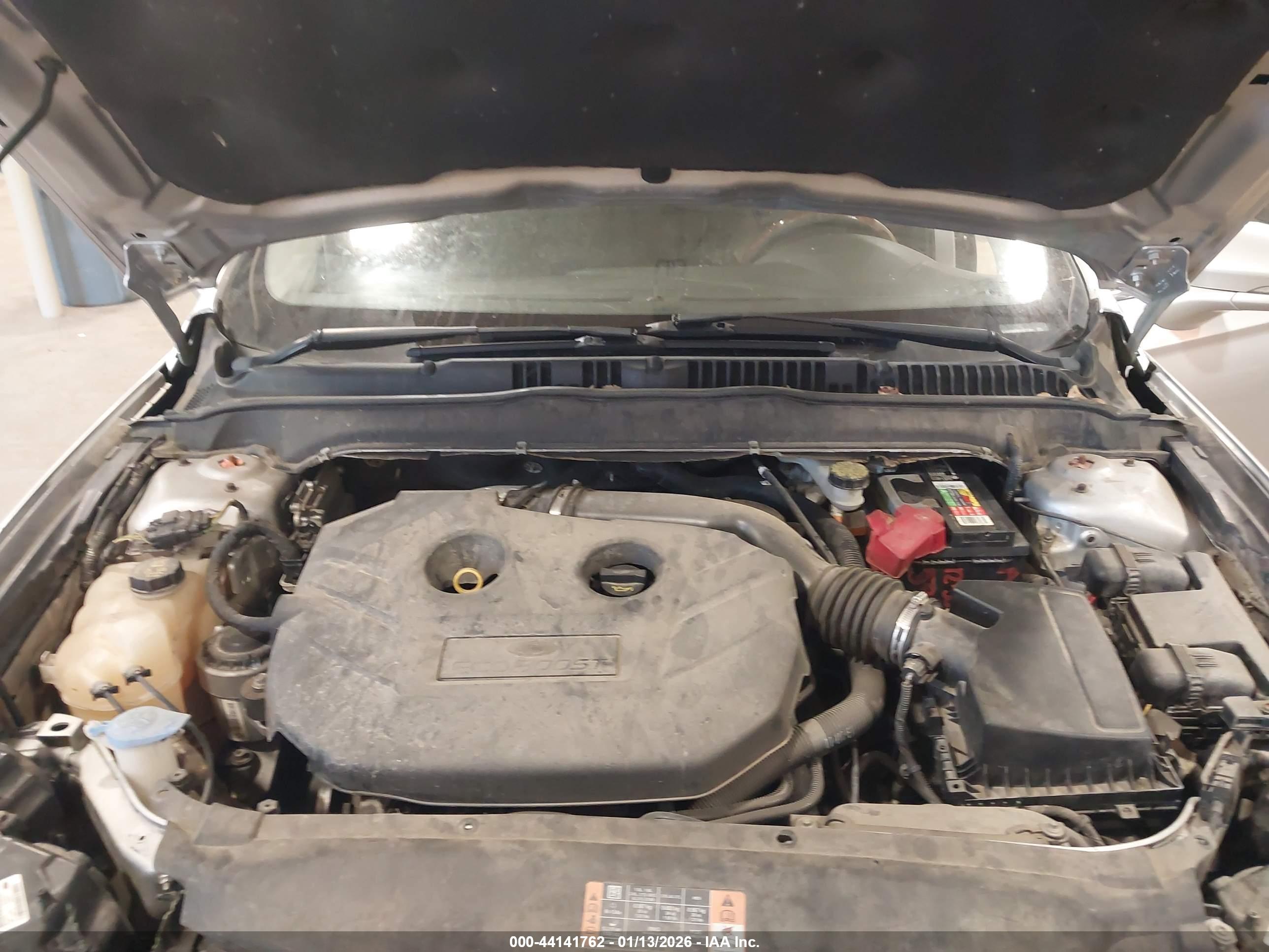 FORD FUSION image 10