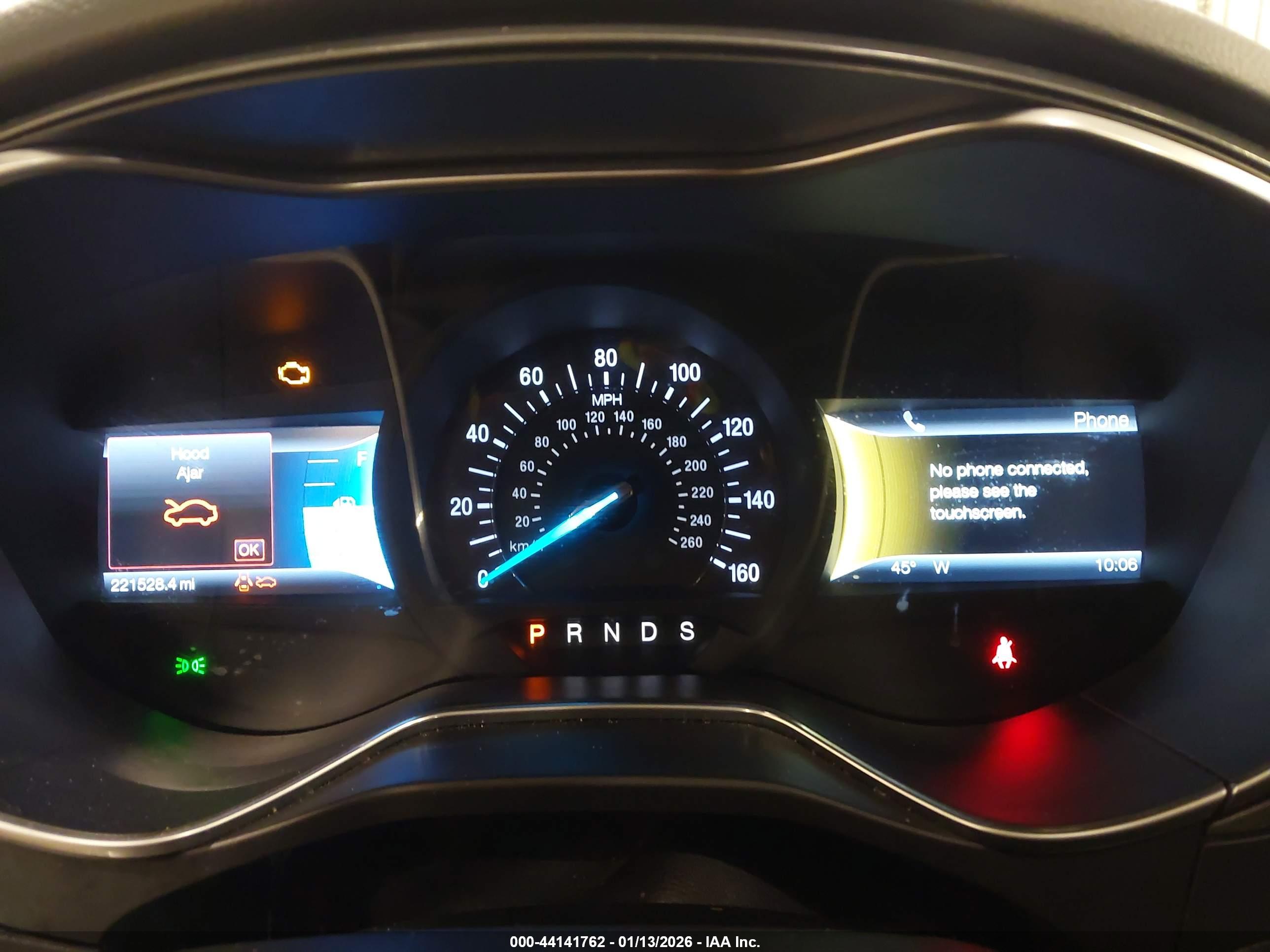 FORD FUSION image 7