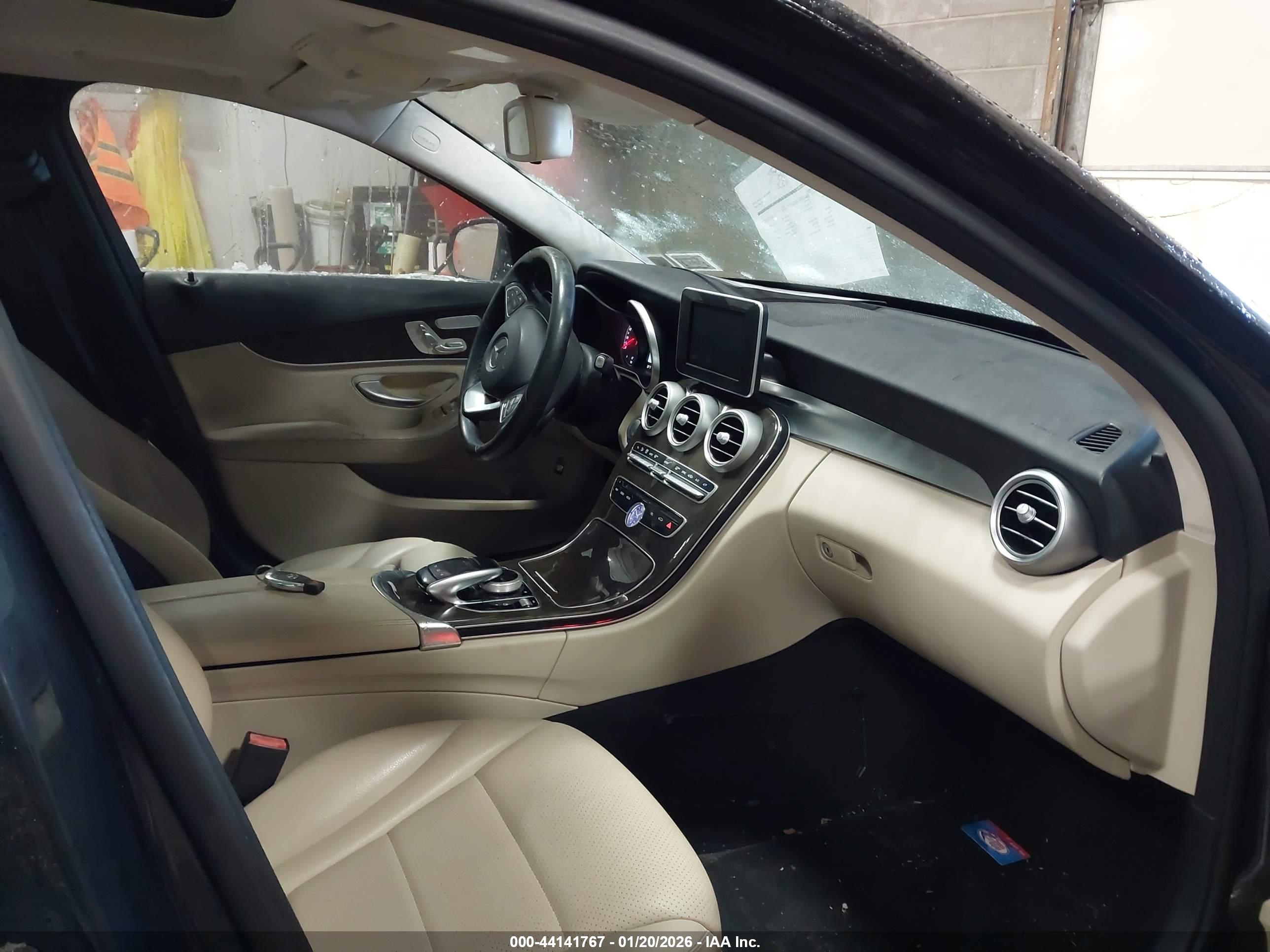MERCEDES-BENZ C image 5