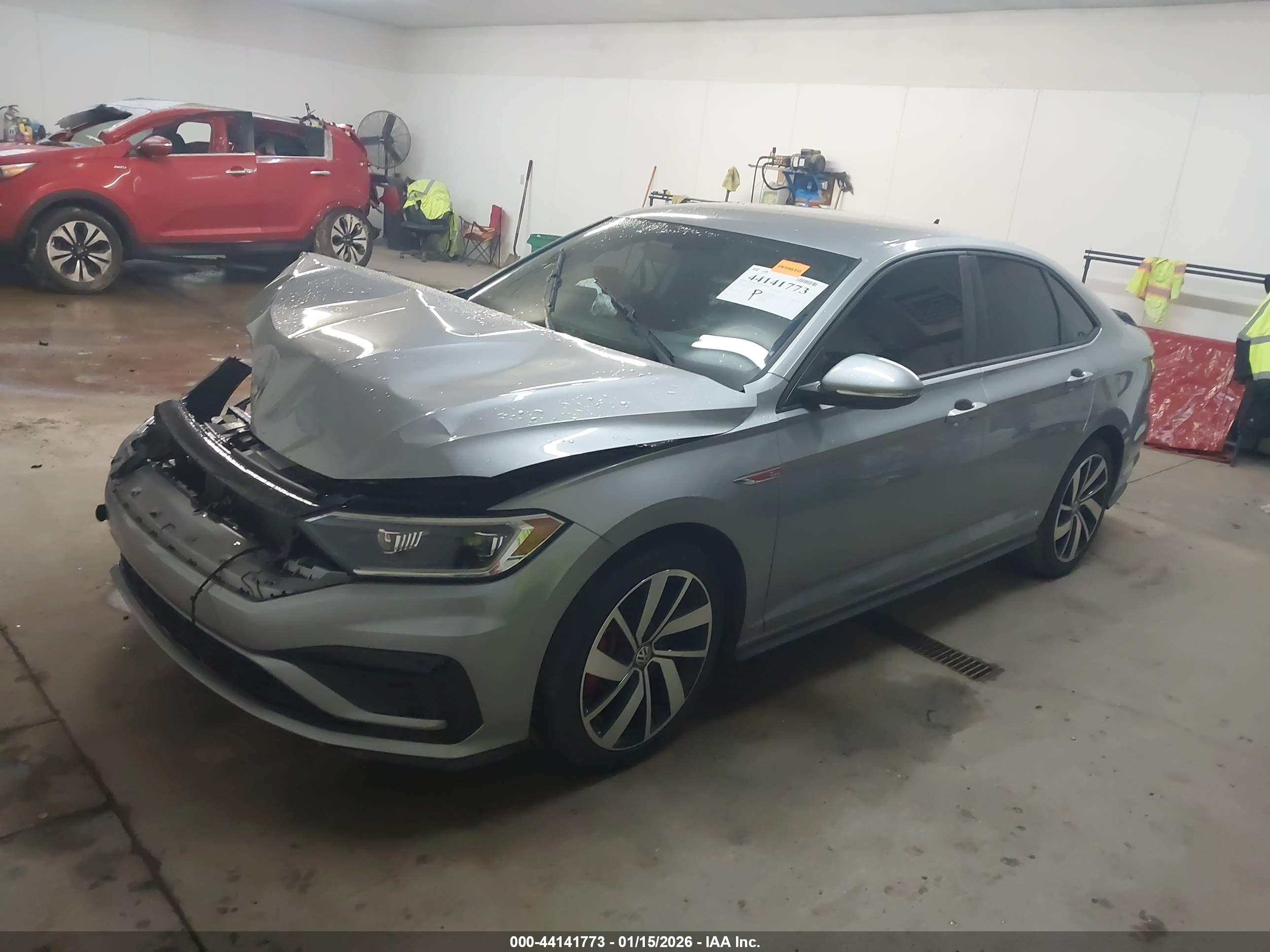 VOLKSWAGEN JETTA image 2