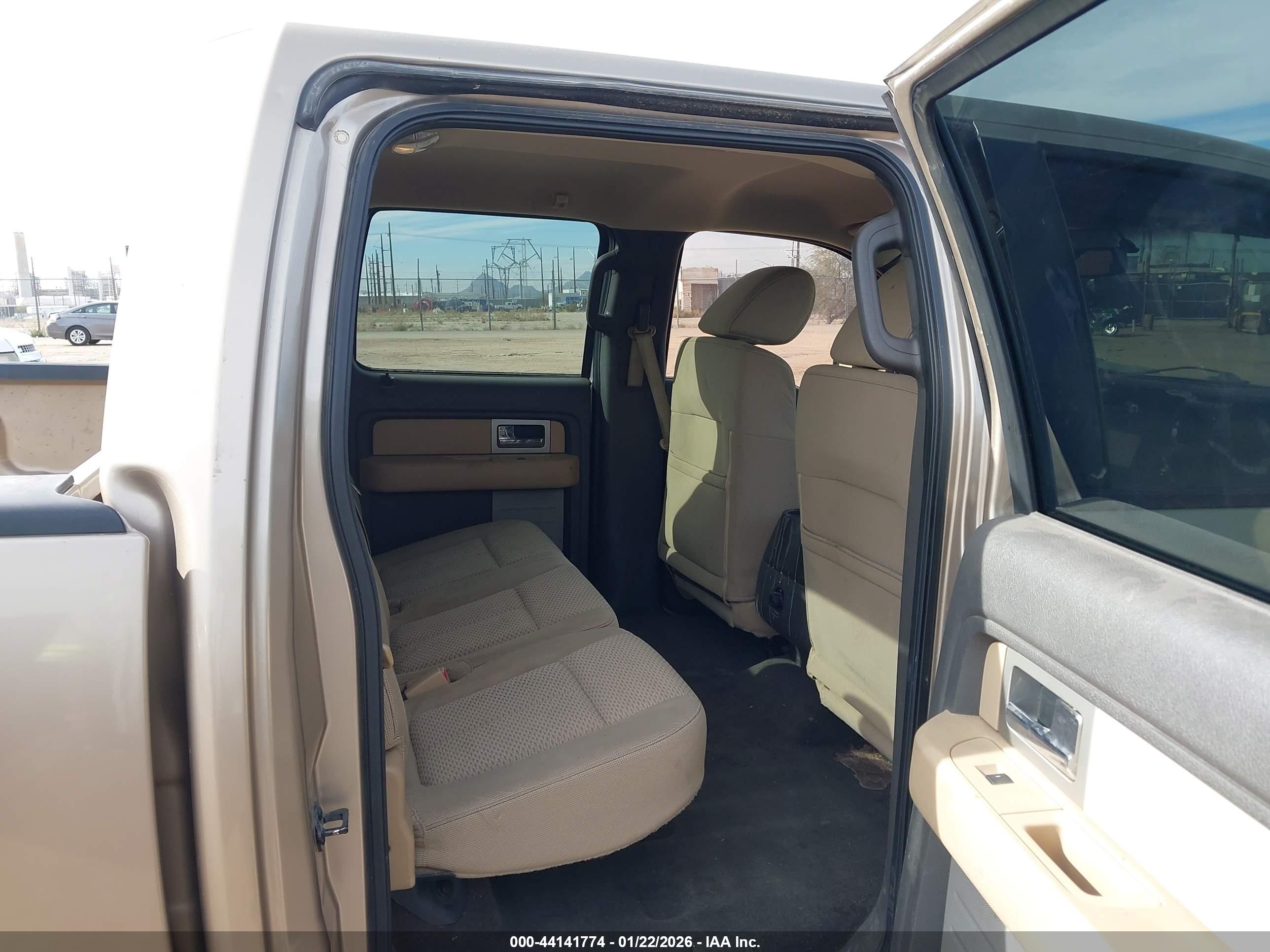 FORD F-150 image 8