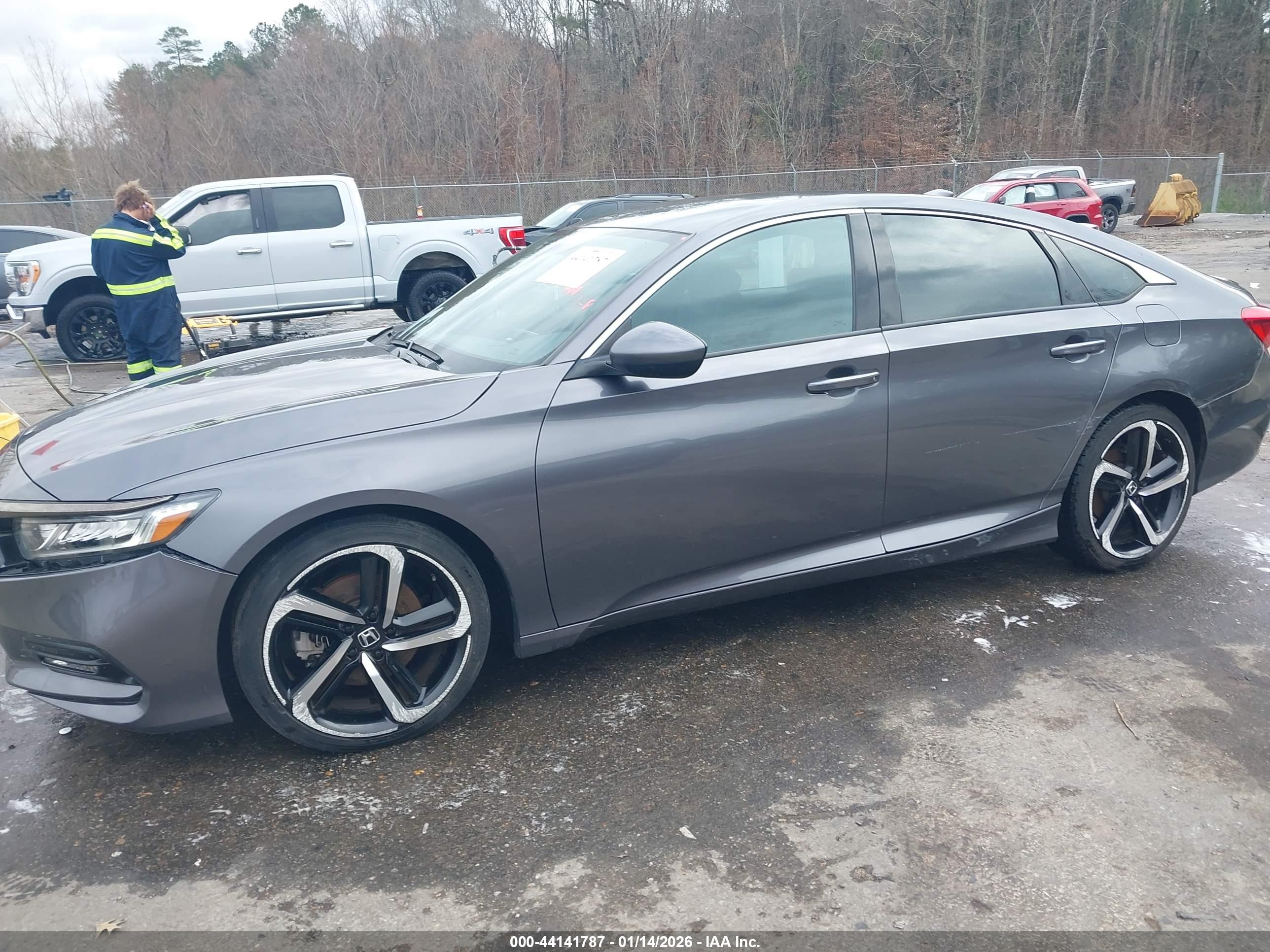 HONDA ACCORD image 6