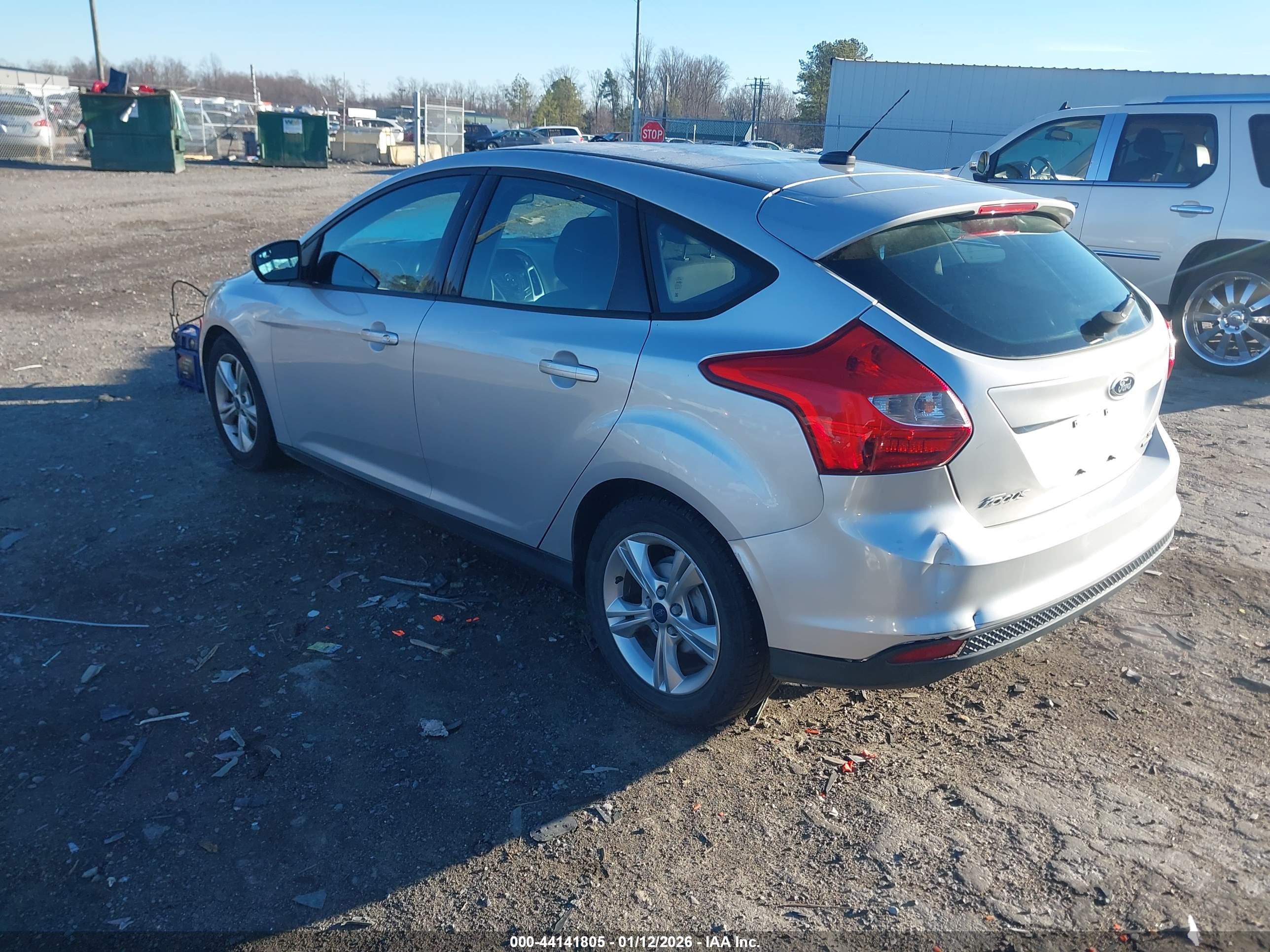 FORD FOCUS image 3